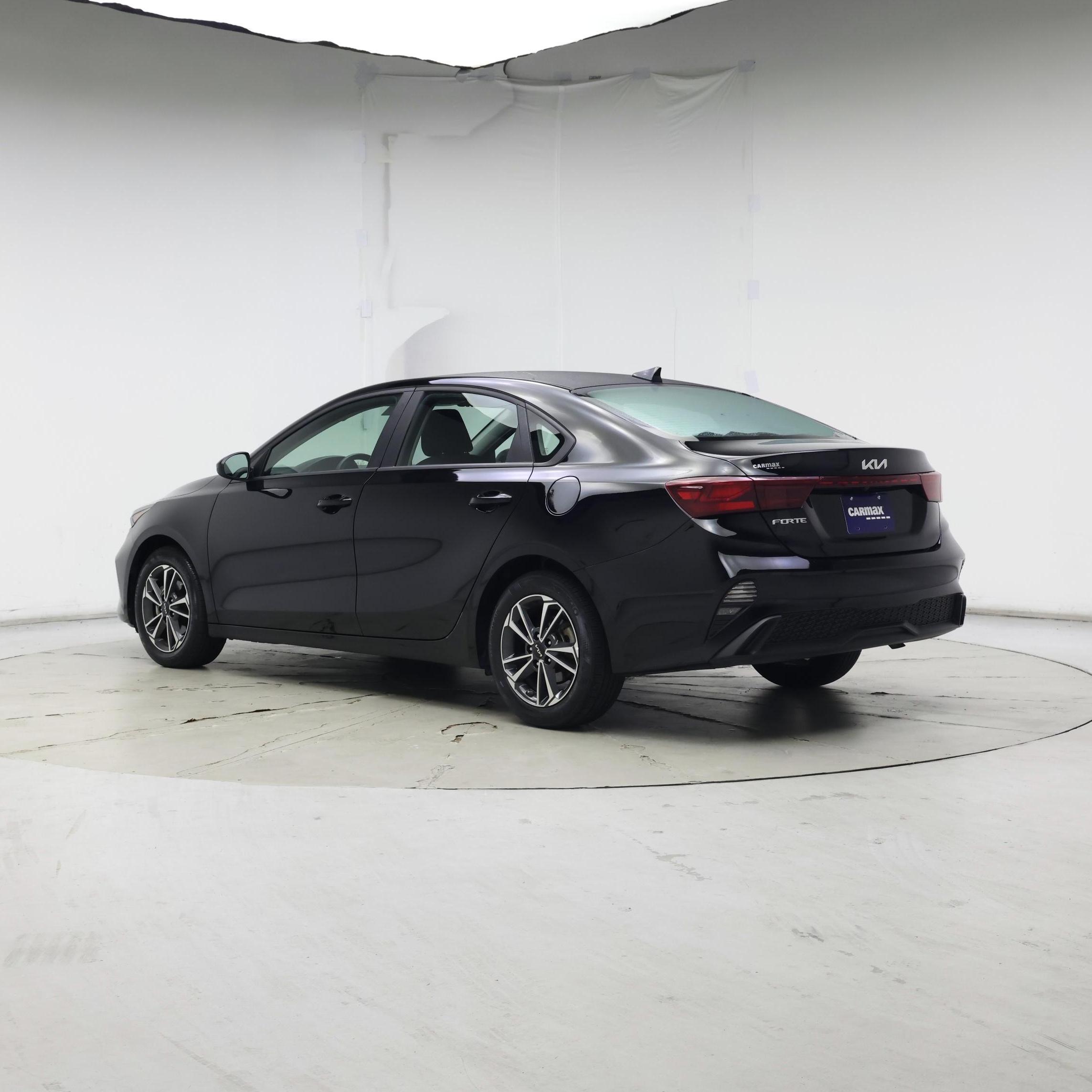 Thumbnail: 2024 Kia Forte - 2