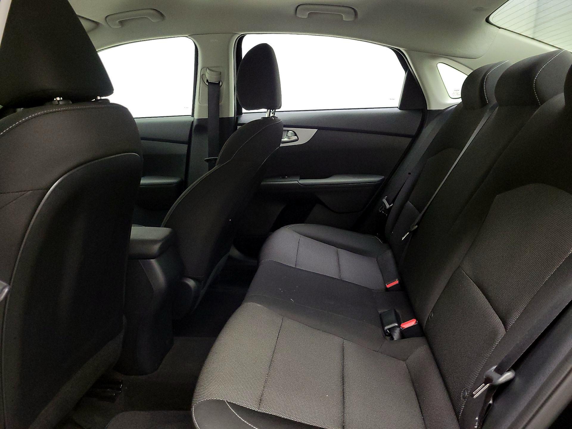 Thumbnail: 2024 Kia Forte - 19