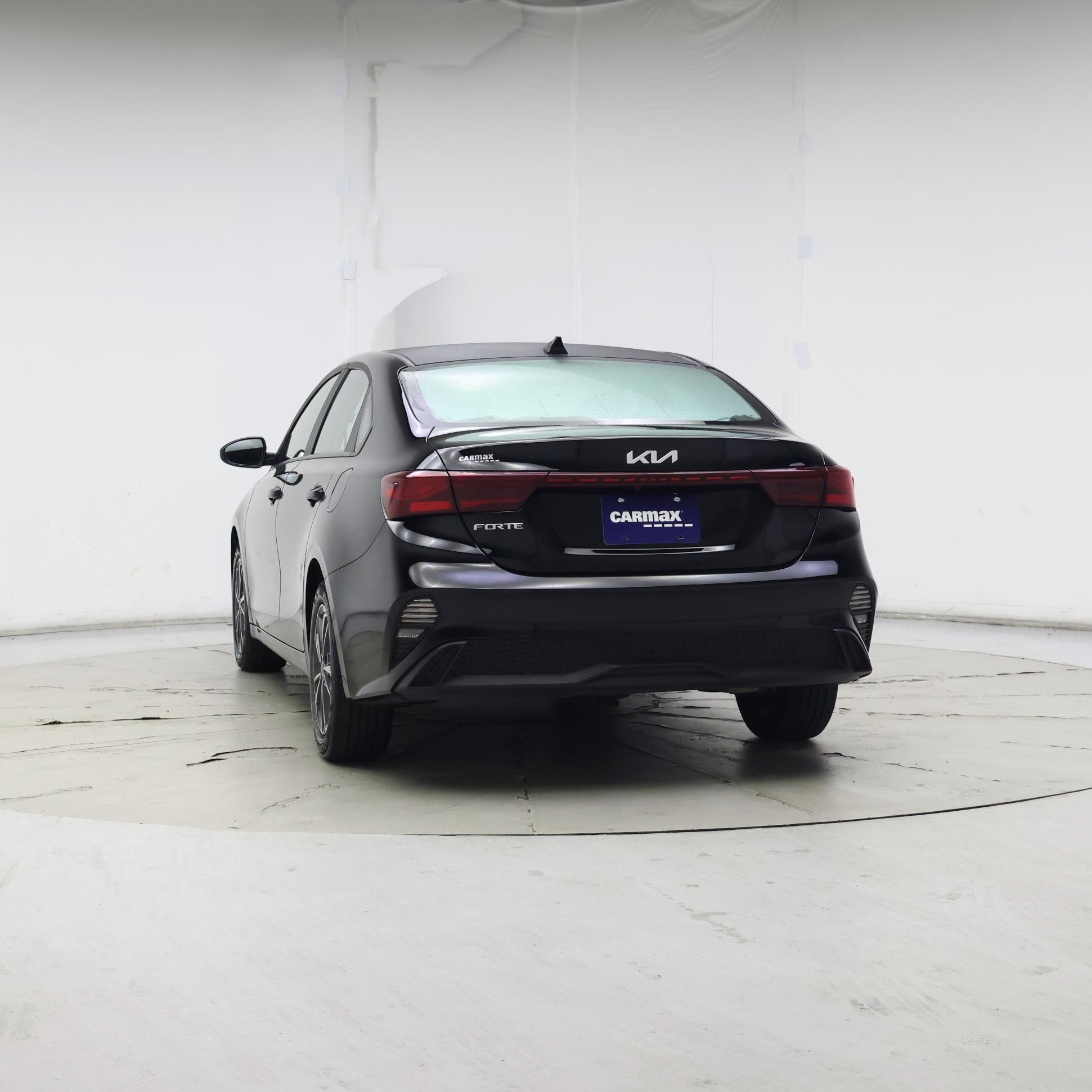 Thumbnail: 2024 Kia Forte - 6