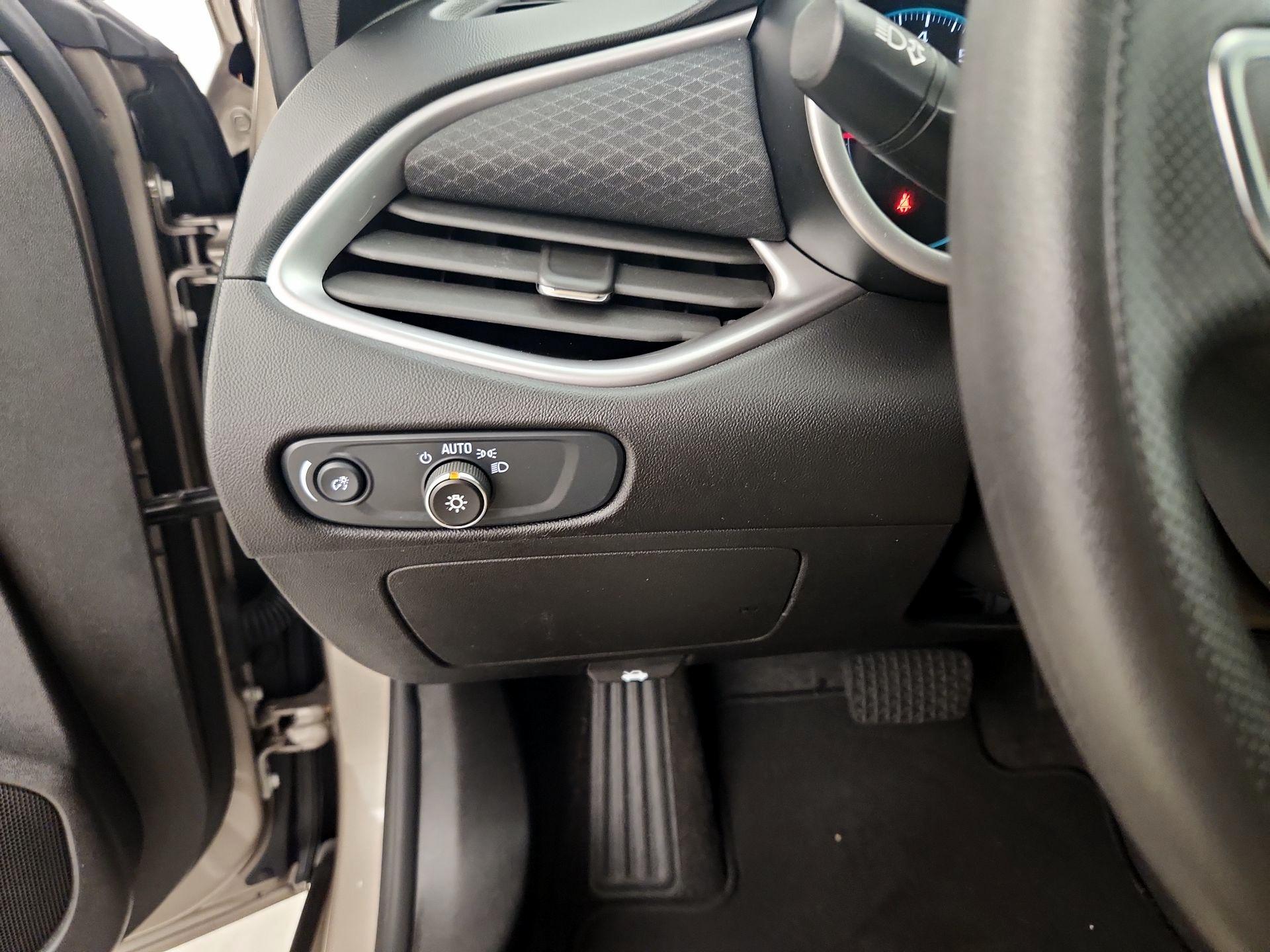 Thumbnail: 2024 Chevrolet Malibu - 13