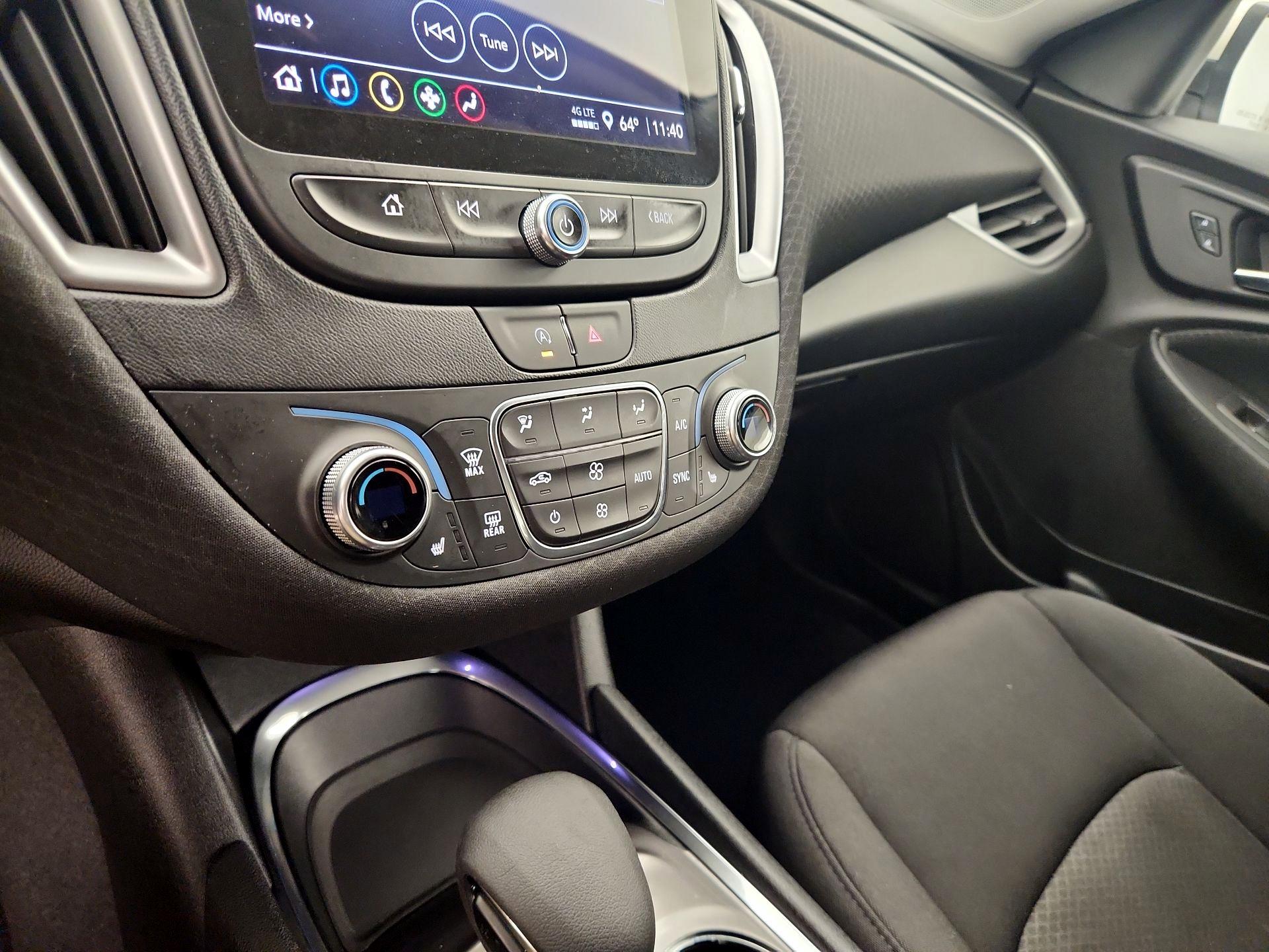 Thumbnail: 2024 Chevrolet Malibu - 16