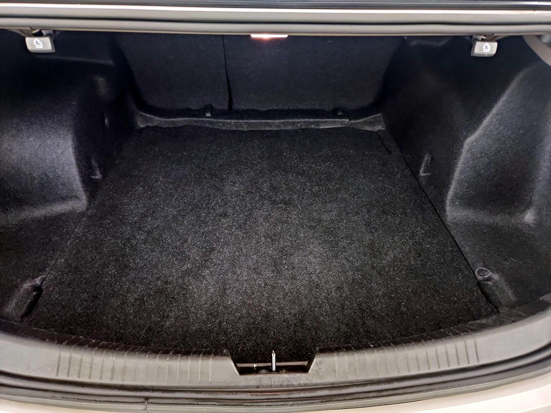 Thumbnail: 2024 Chevrolet Malibu - 20