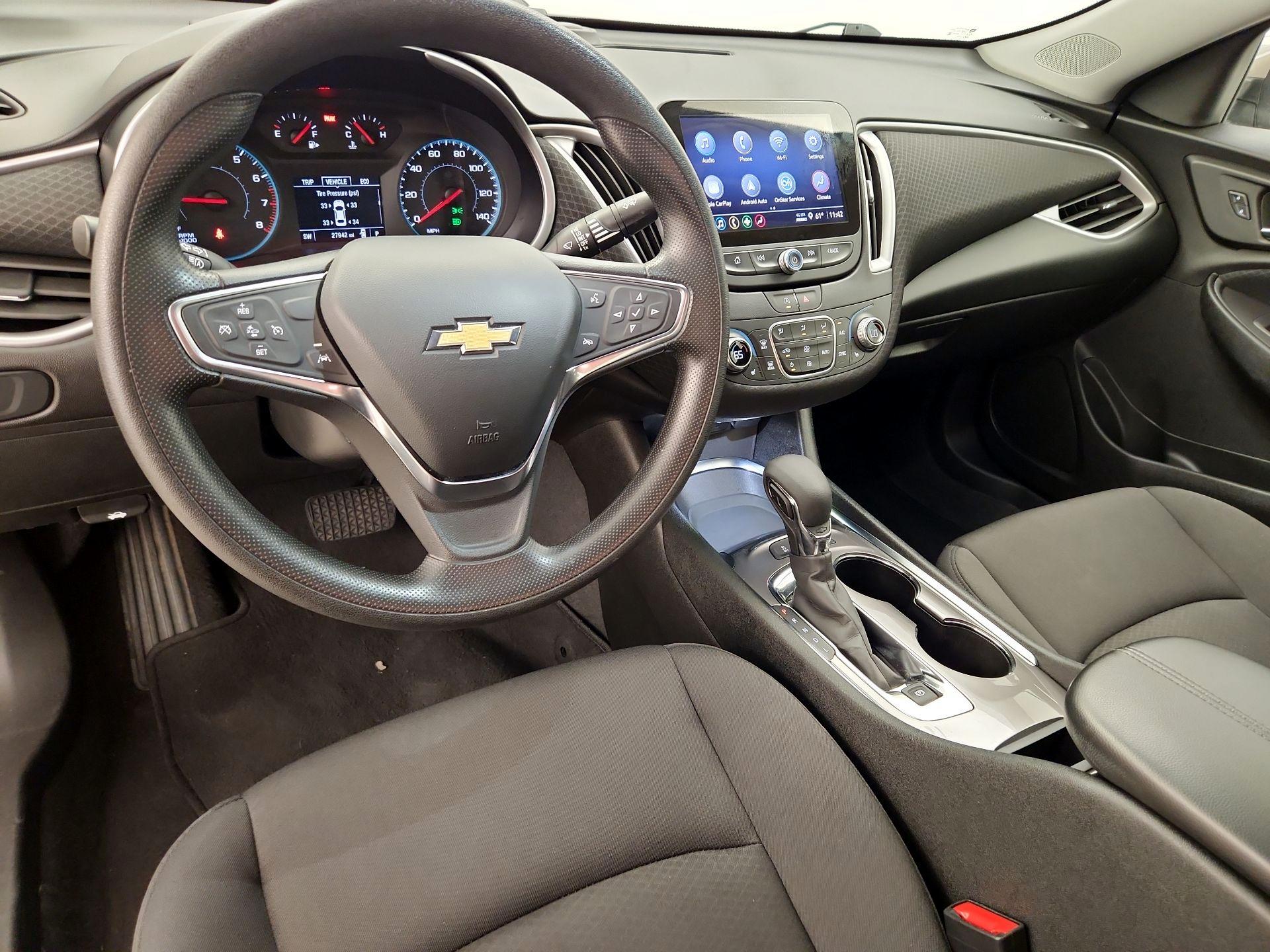 Thumbnail: 2024 Chevrolet Malibu - 9