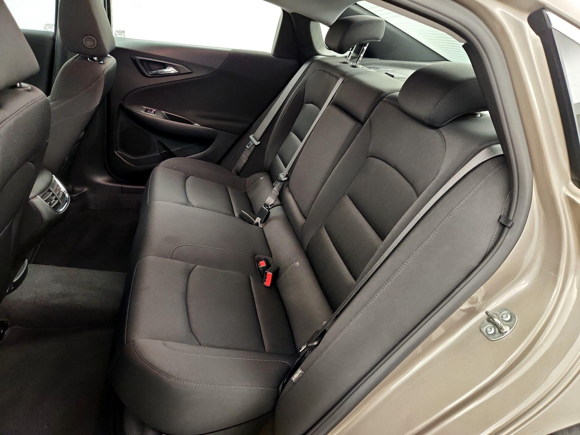 Thumbnail: 2024 Chevrolet Malibu - 19