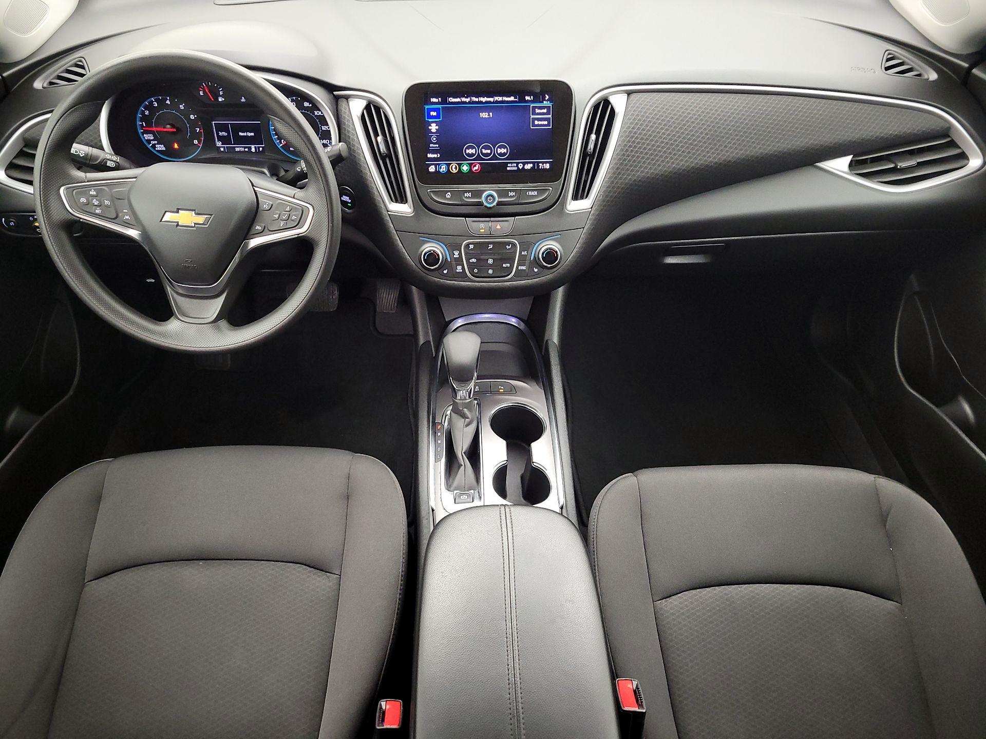 Thumbnail: 2024 Chevrolet Malibu - 9