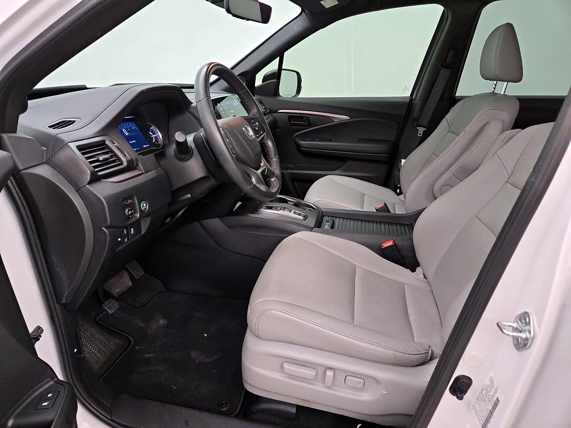 Thumbnail: 2023 Honda Passport - 11