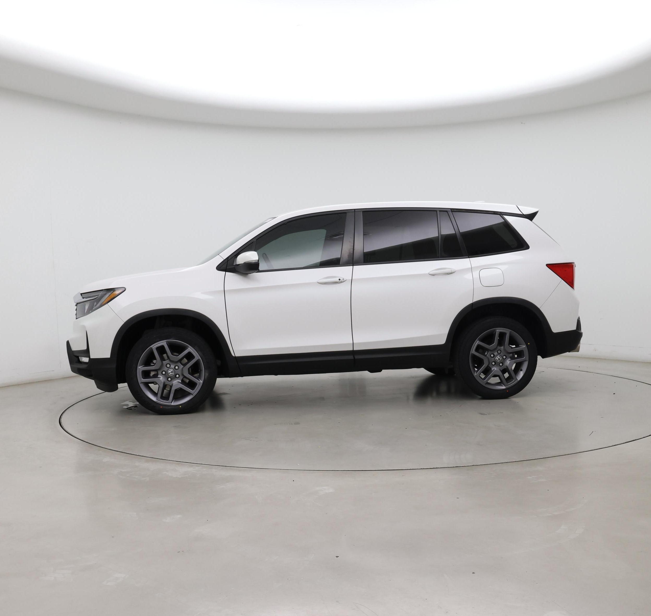 Thumbnail: 2023 Honda Passport - 3