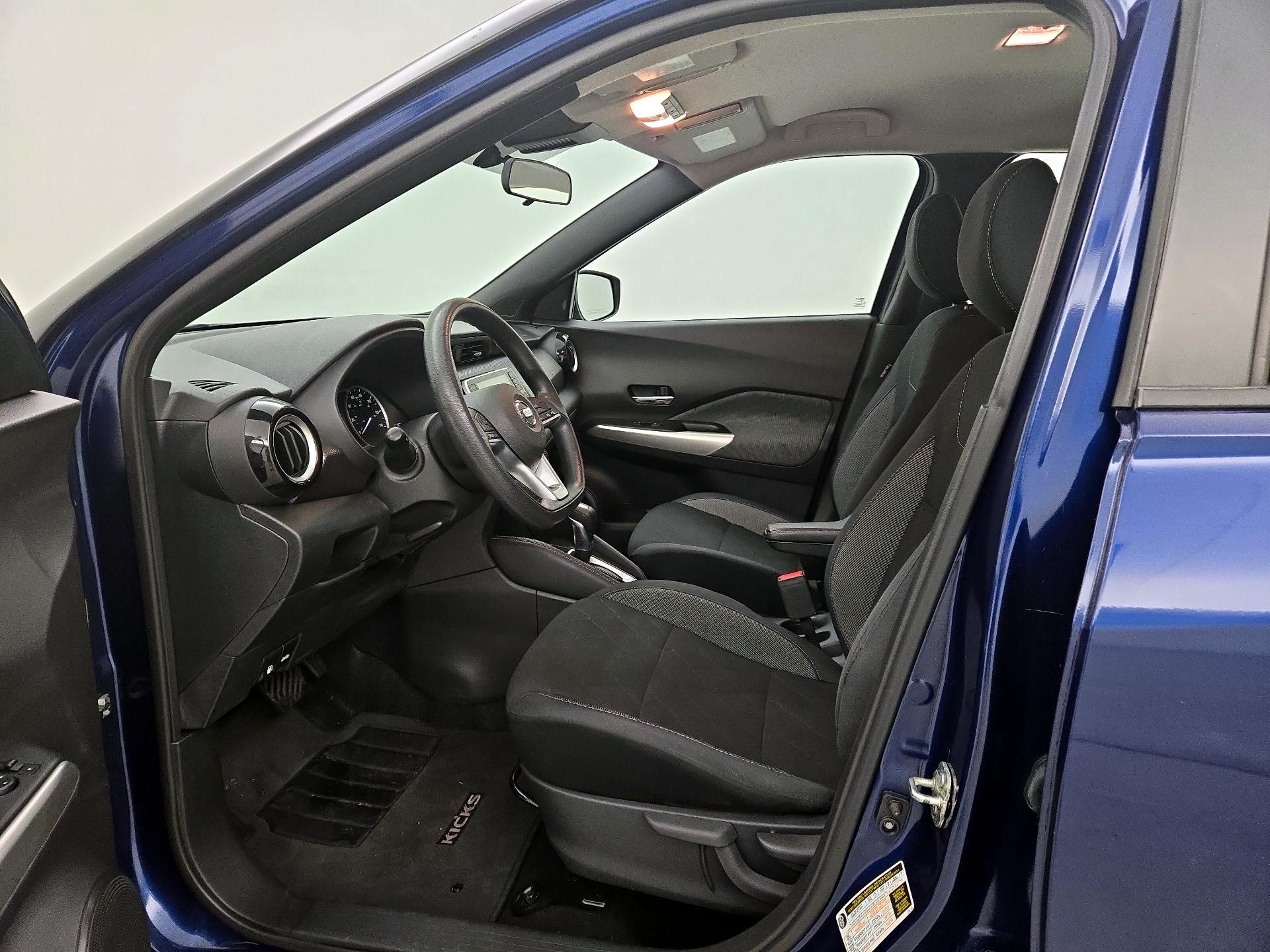 Thumbnail: 2020 Nissan Kicks - 11