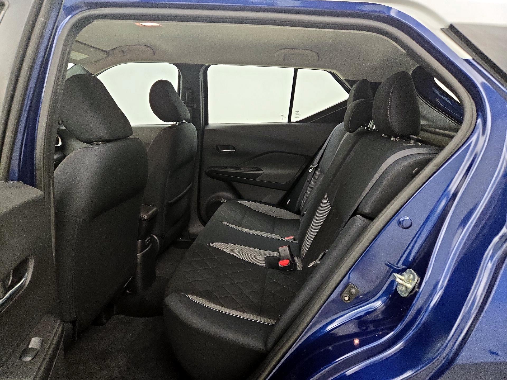 Thumbnail: 2020 Nissan Kicks - 18