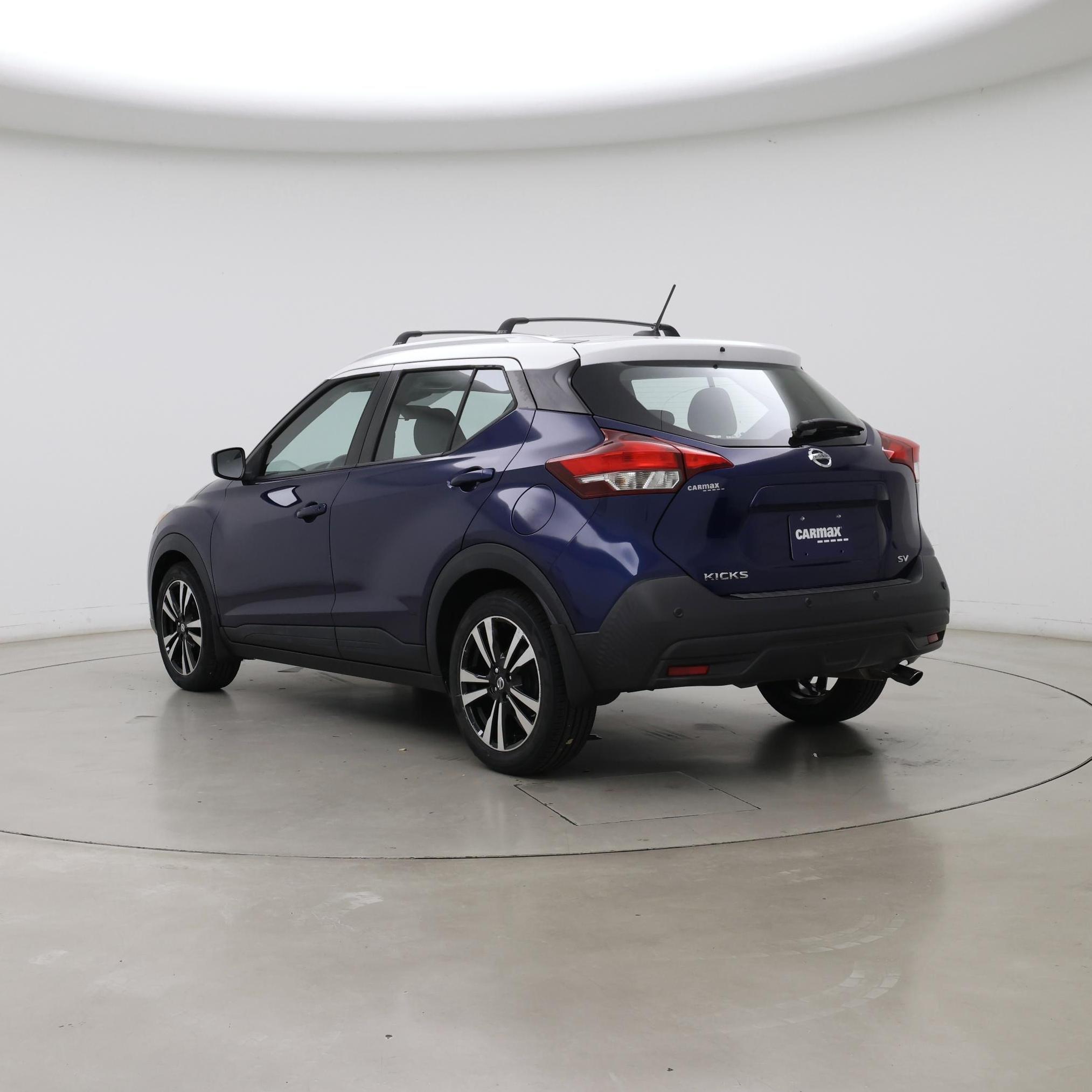 Thumbnail: 2020 Nissan Kicks - 2