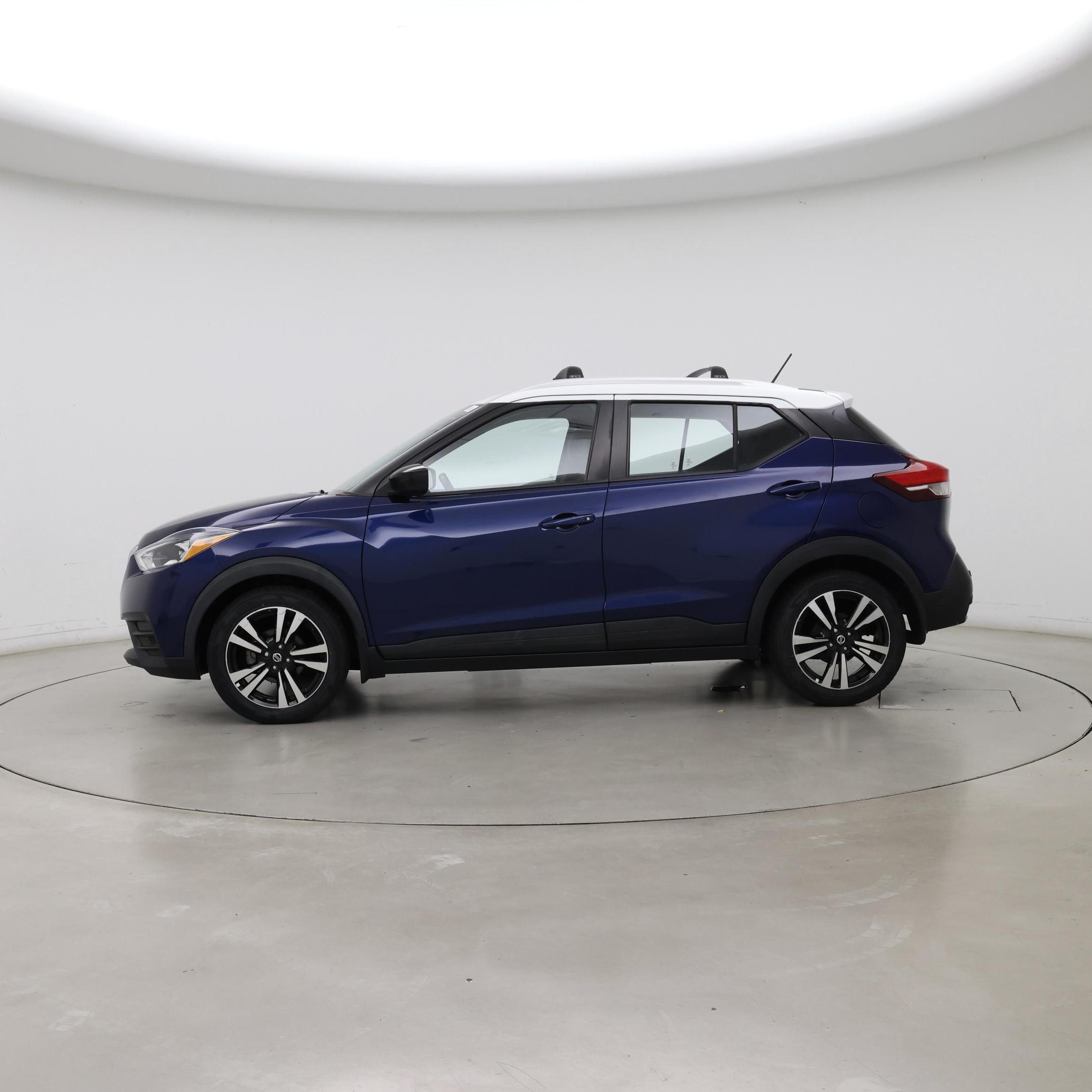 Thumbnail: 2020 Nissan Kicks - 3