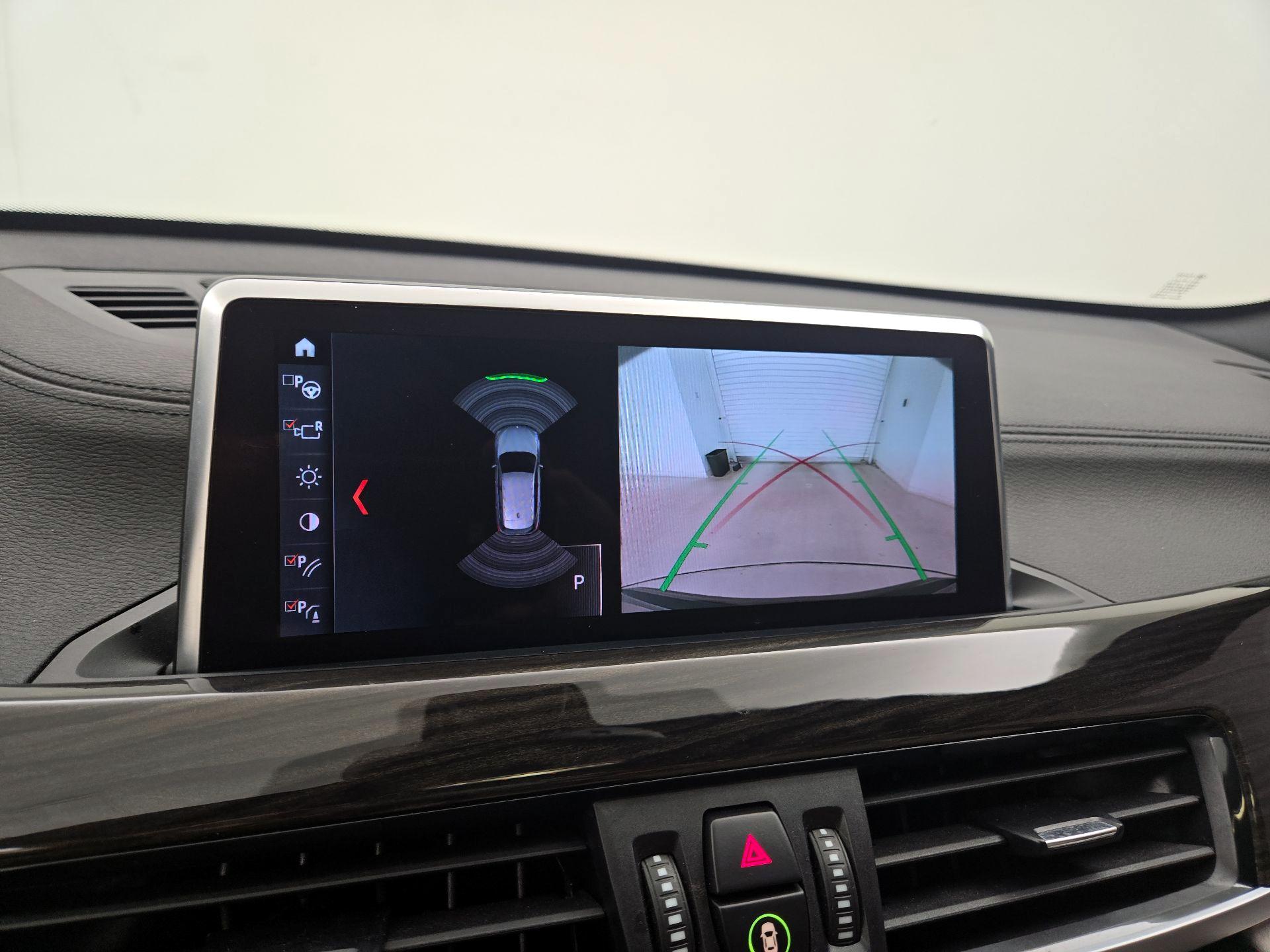 Thumbnail: 2022 BMW X1 - 15