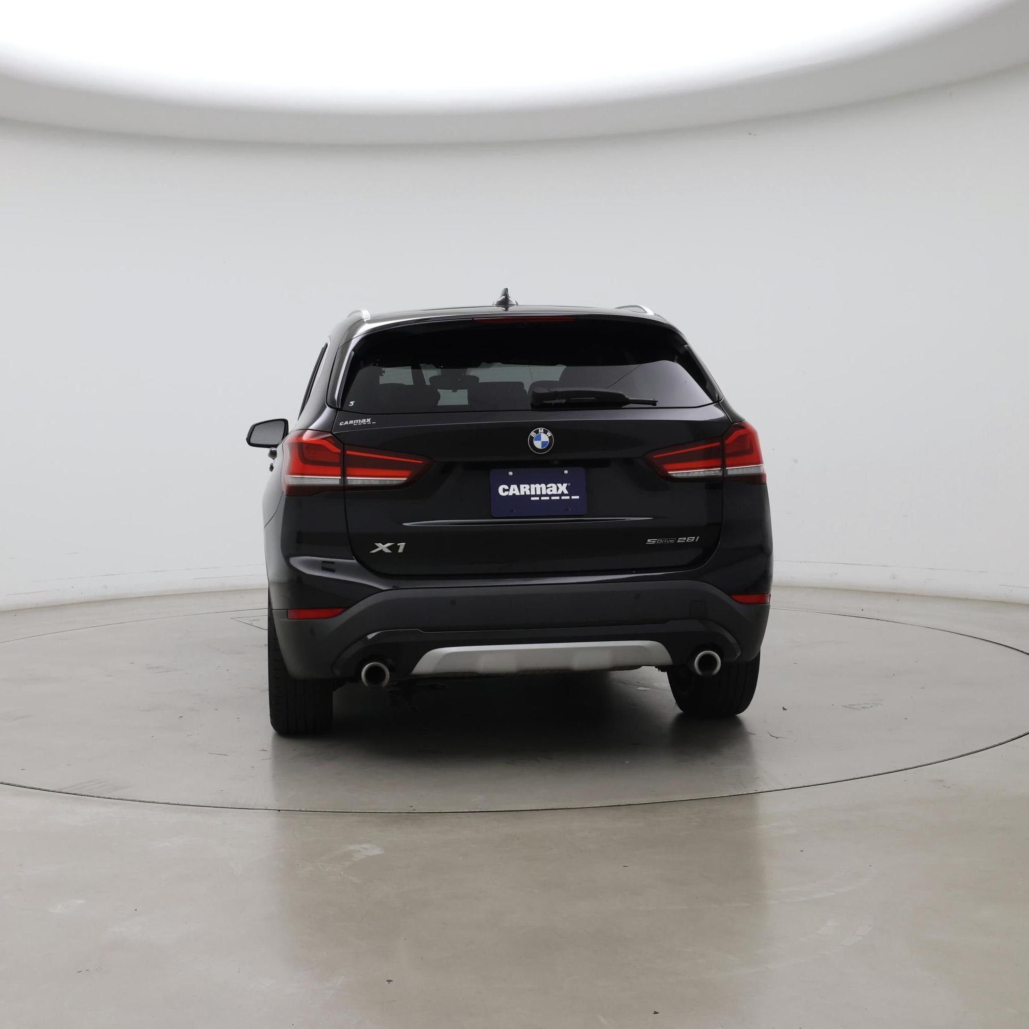 Thumbnail: 2022 BMW X1 - 6