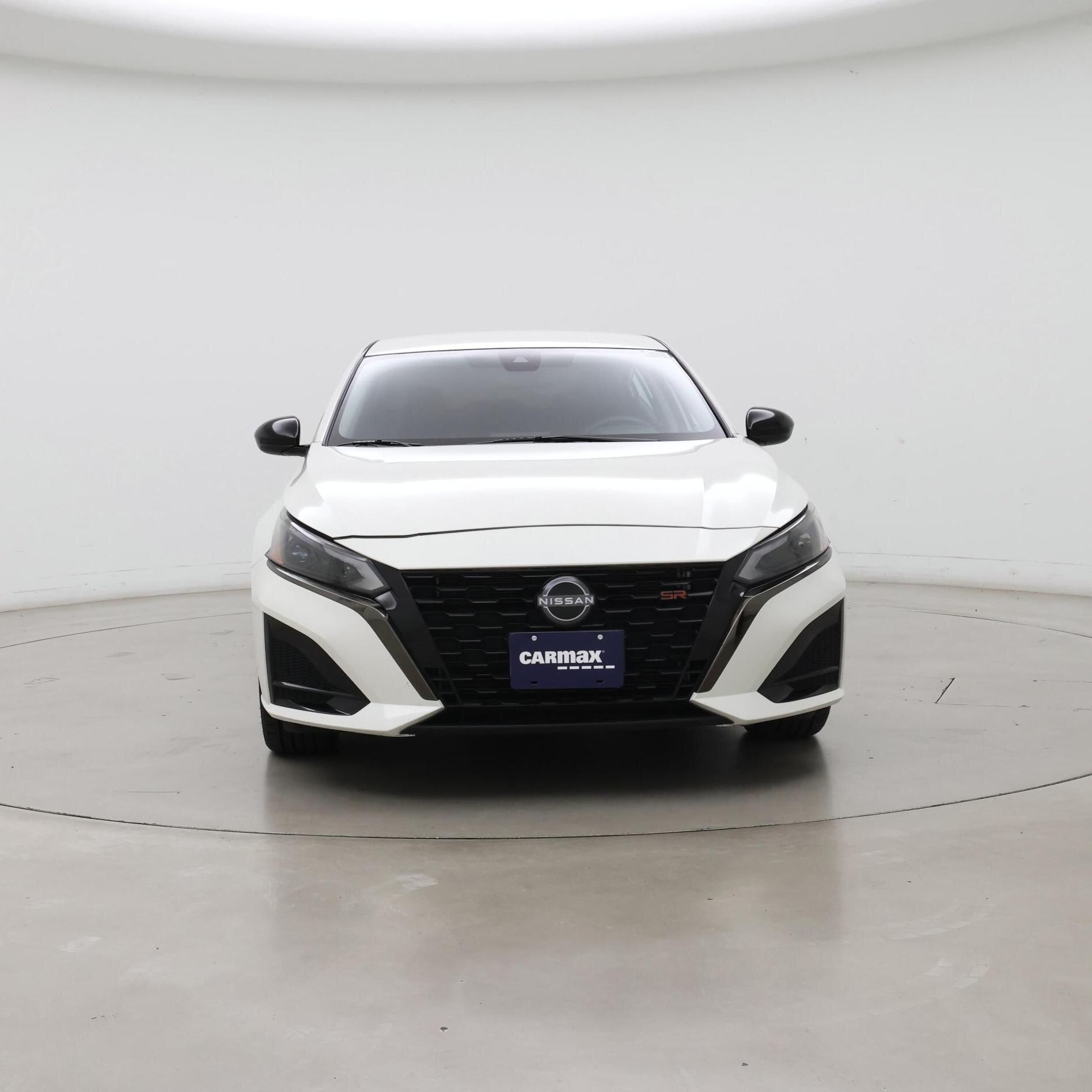 Thumbnail: 2023 Nissan Altima - 5