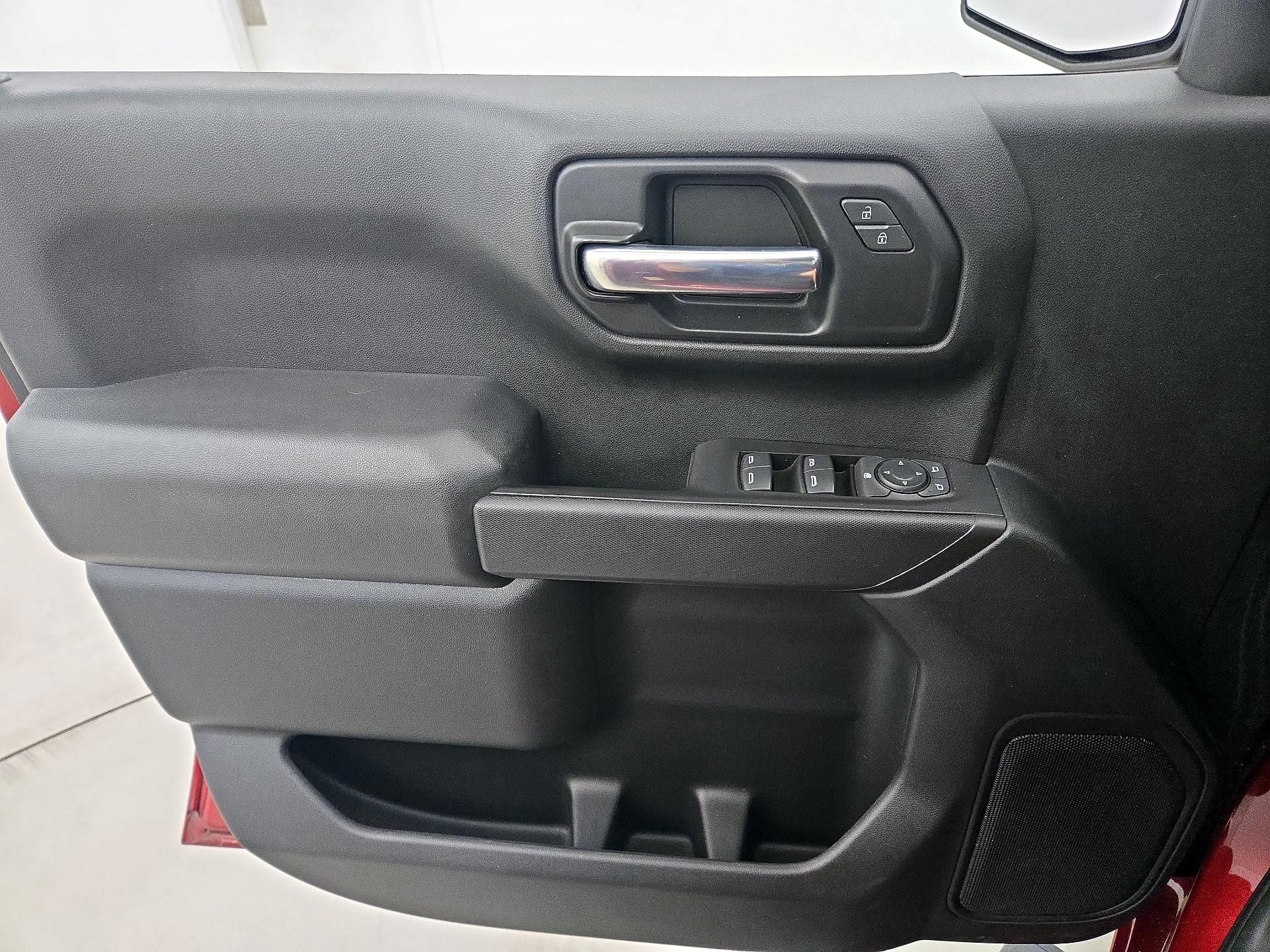 Thumbnail: 2020 Chevrolet Silverado 1500 - 12