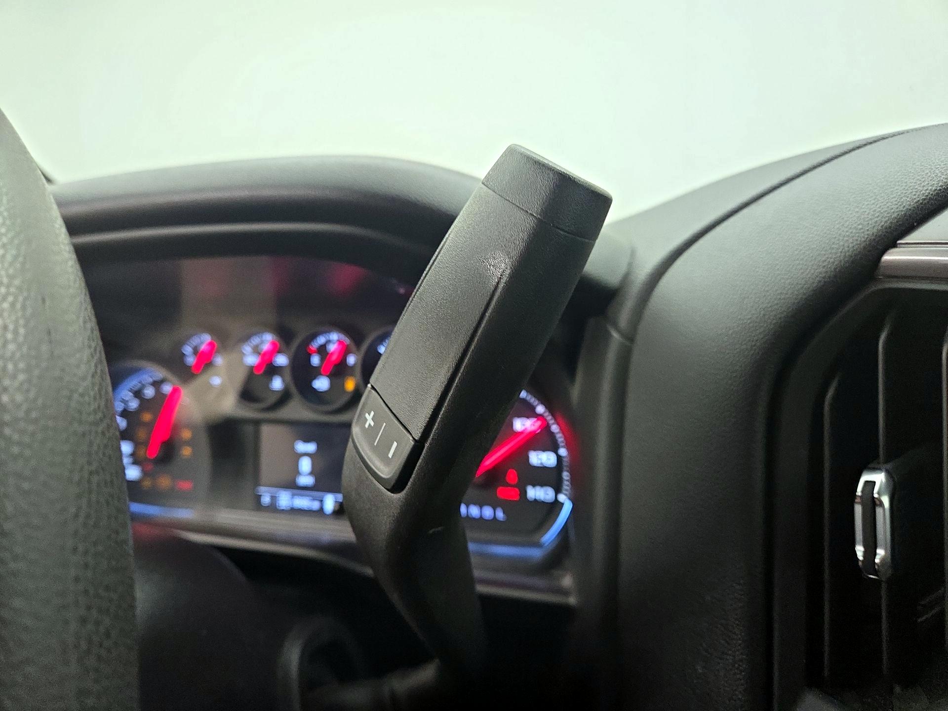 Thumbnail: 2020 Chevrolet Silverado 1500 - 17