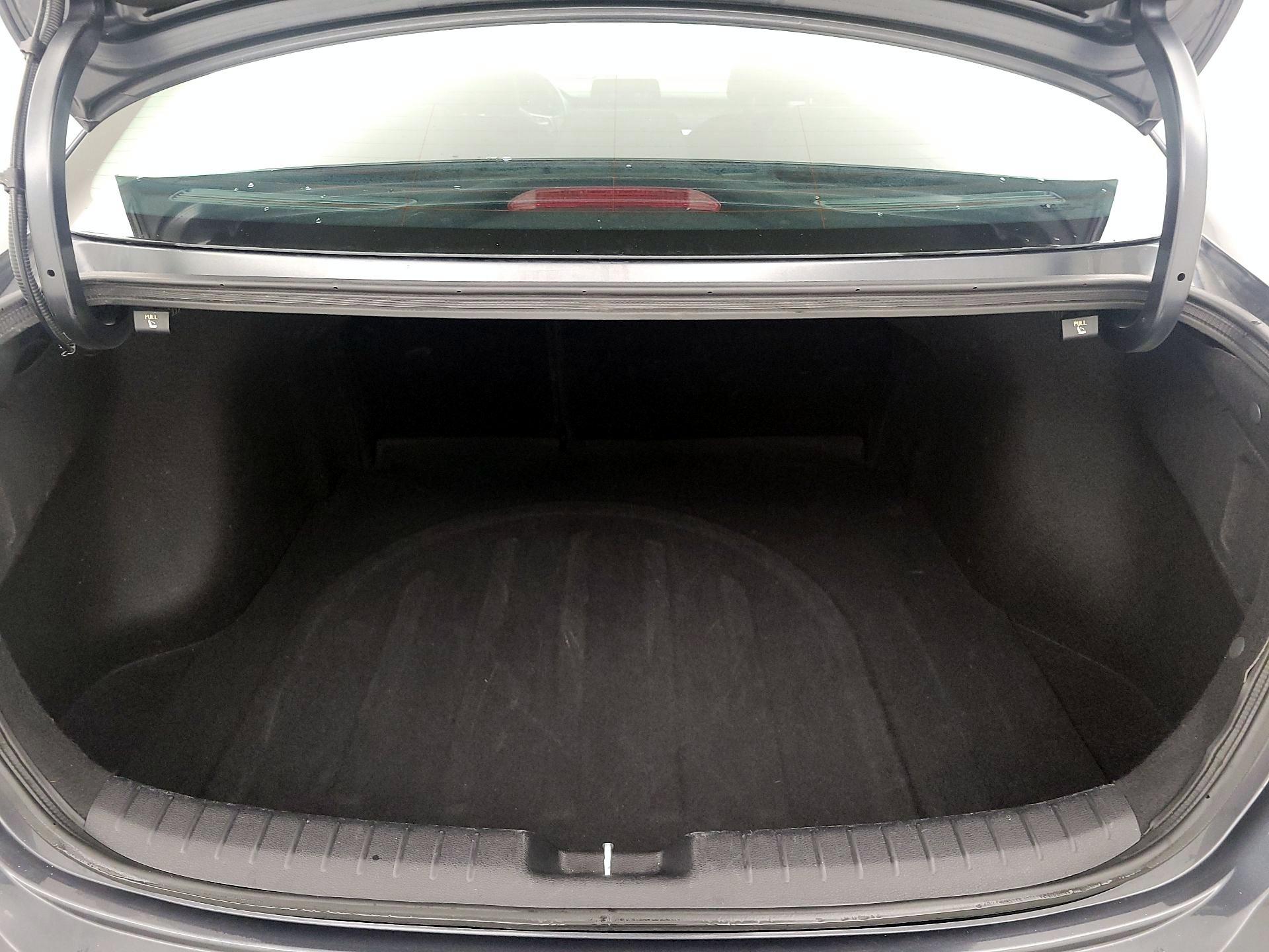 Thumbnail: 2024 Kia Forte - 18