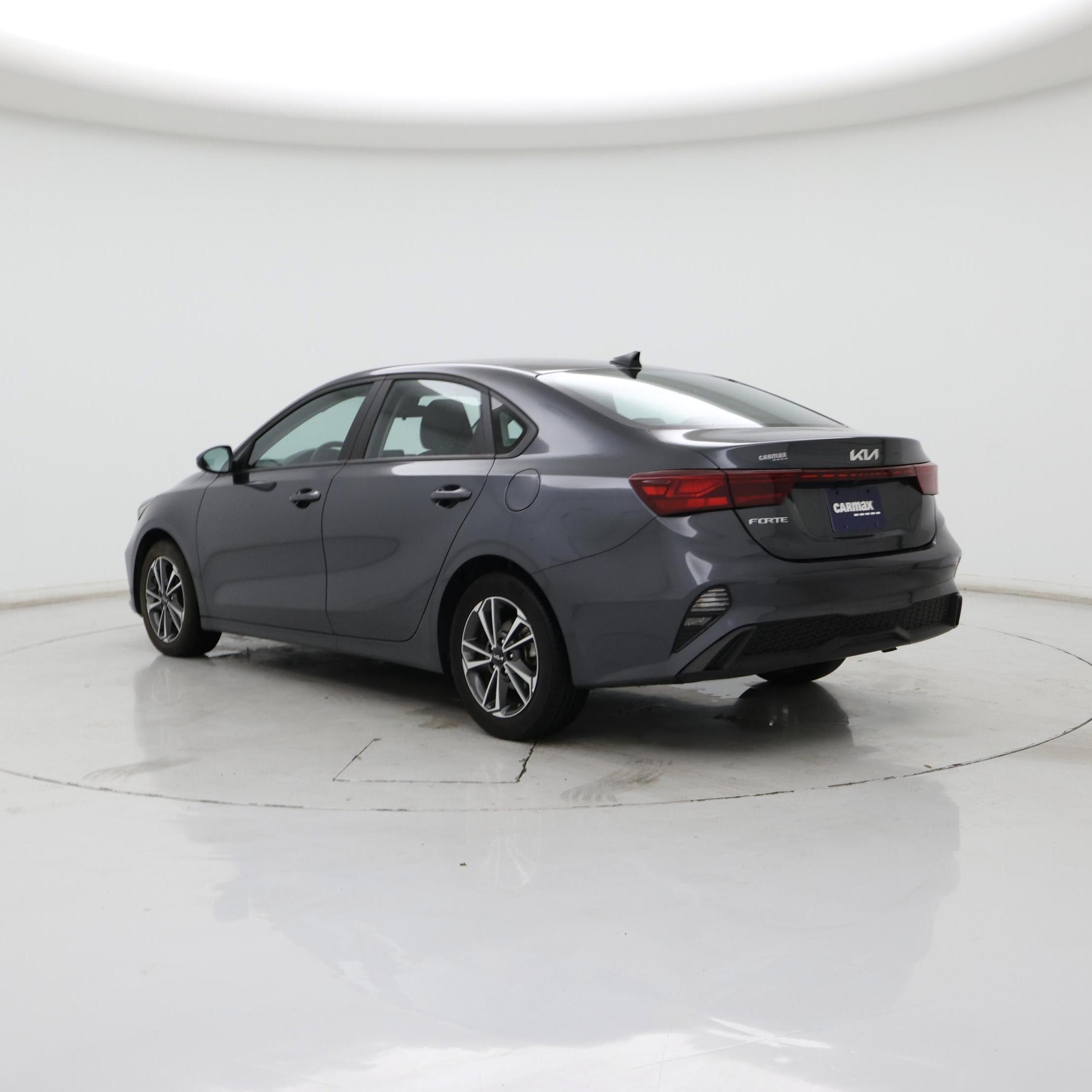 Thumbnail: 2024 Kia Forte - 2