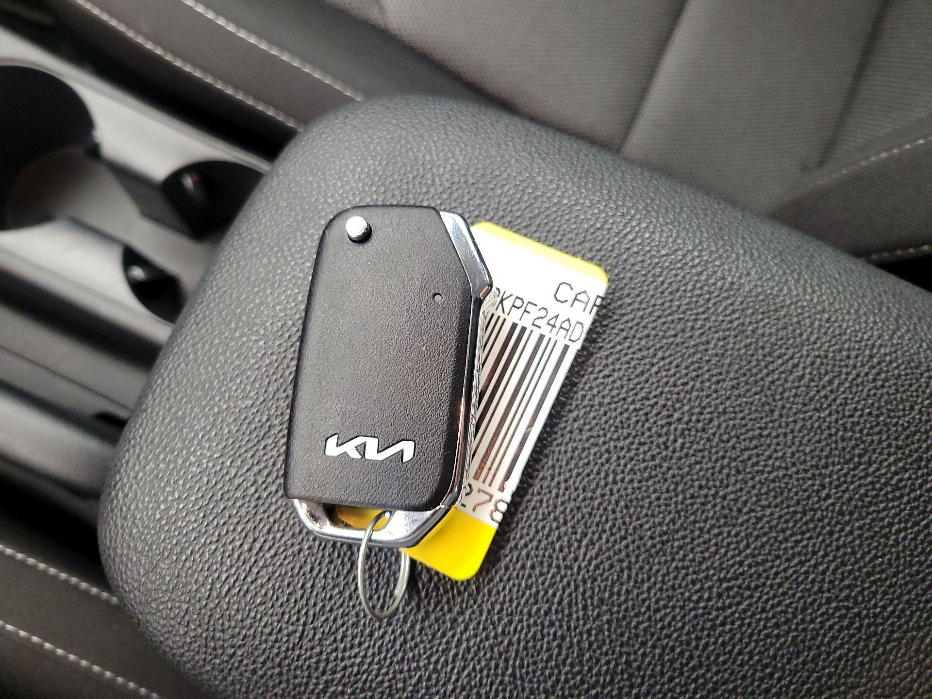 Thumbnail: 2024 Kia Forte - 20