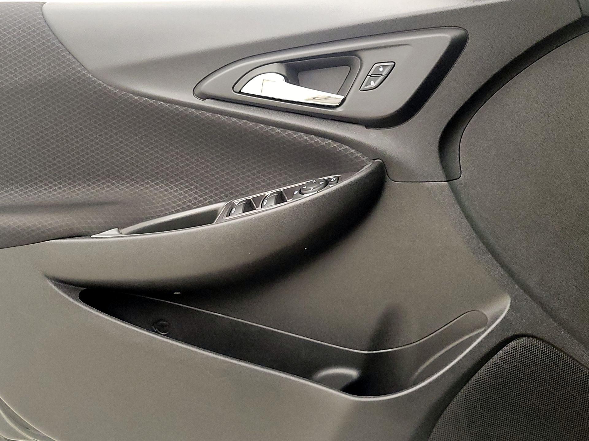 Thumbnail: 2024 Chevrolet Malibu - 12