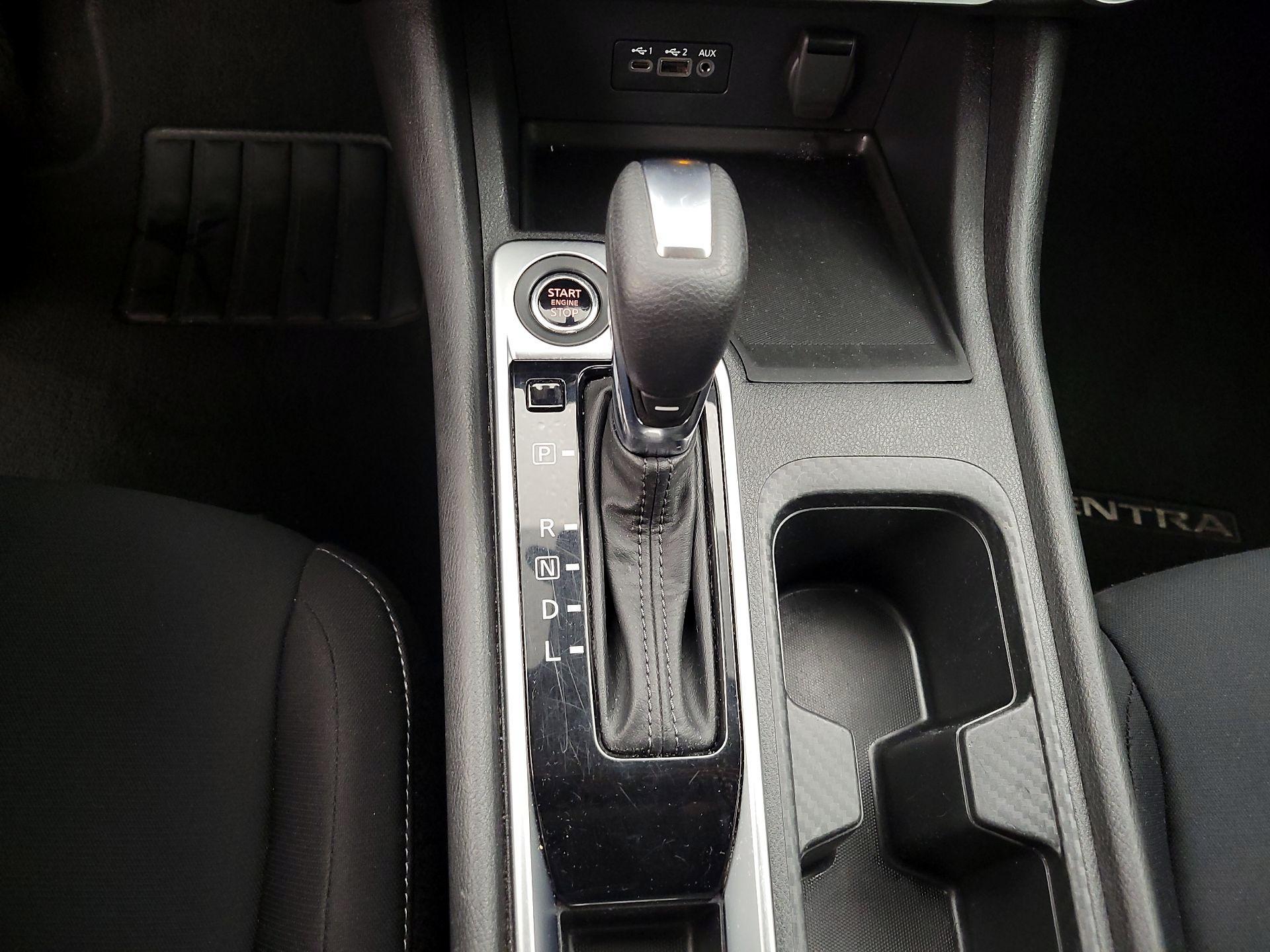 Thumbnail: 2023 Nissan Sentra - 17