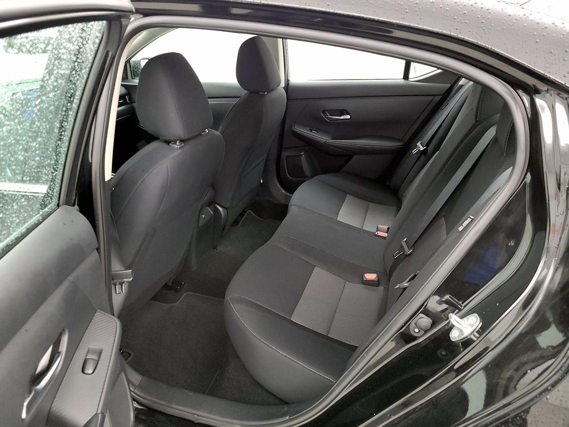 Thumbnail: 2023 Nissan Sentra - 19