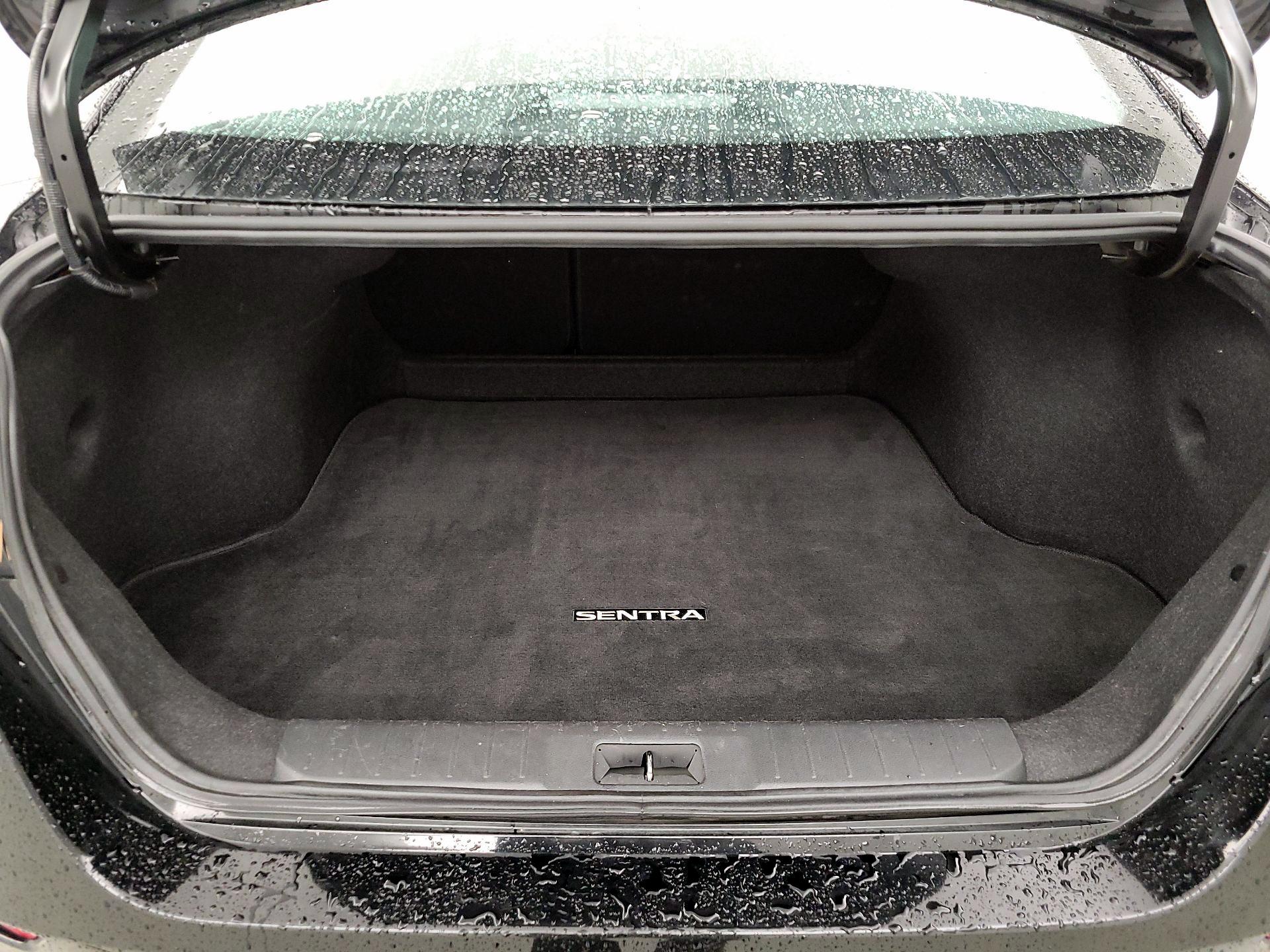 Thumbnail: 2023 Nissan Sentra - 20