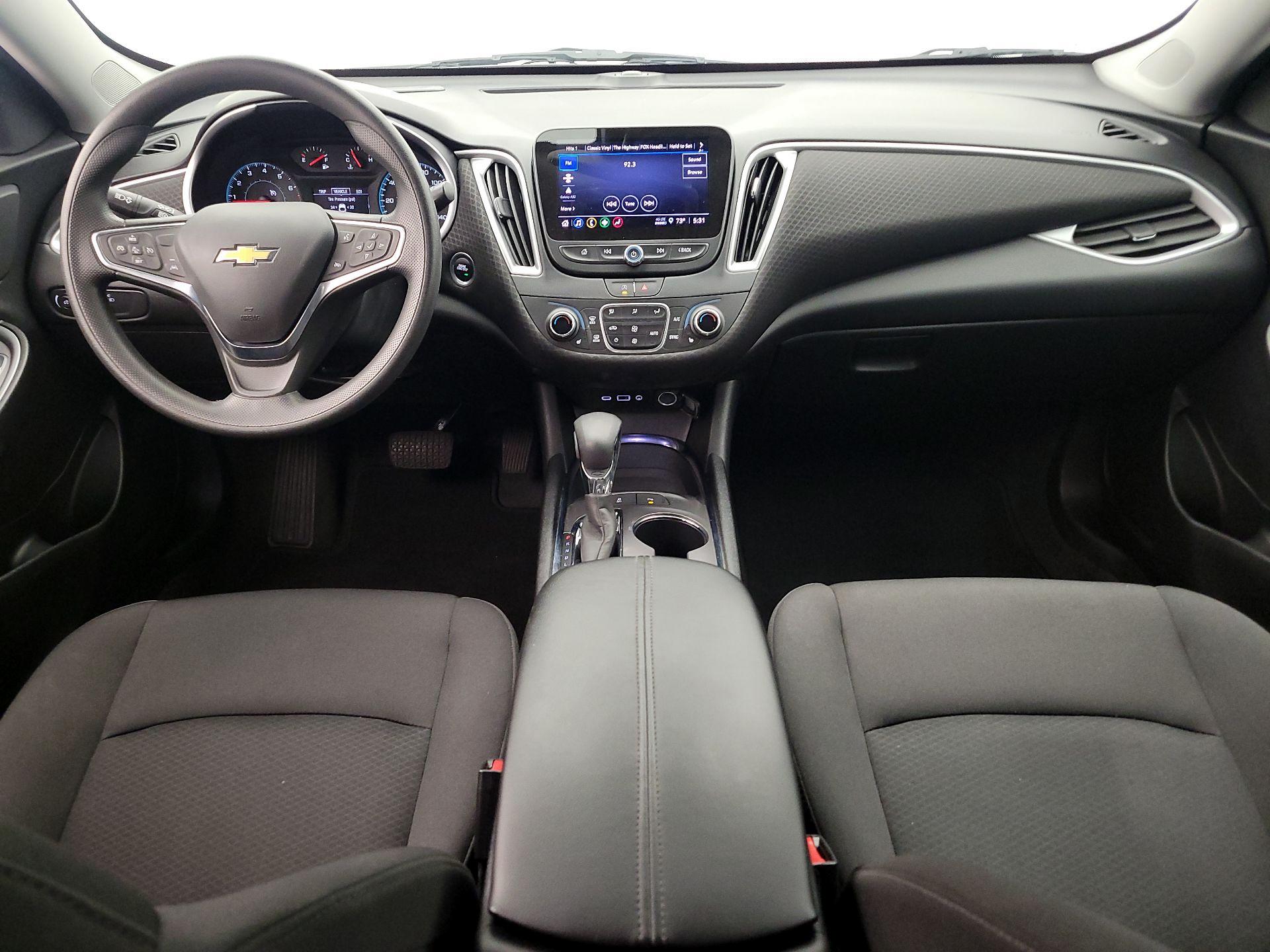 Thumbnail: 2024 Chevrolet Malibu - 9