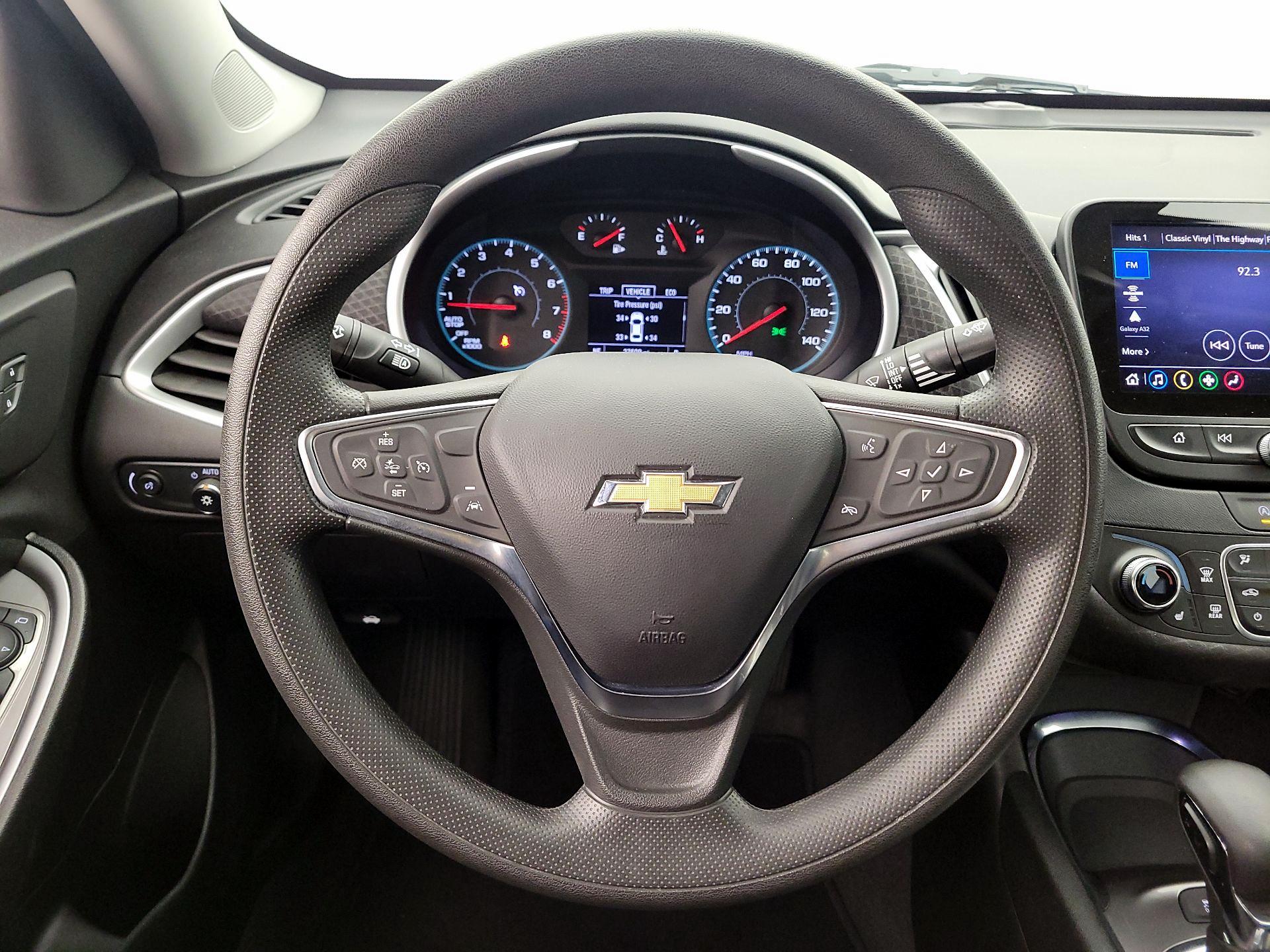 Thumbnail: 2024 Chevrolet Malibu - 10