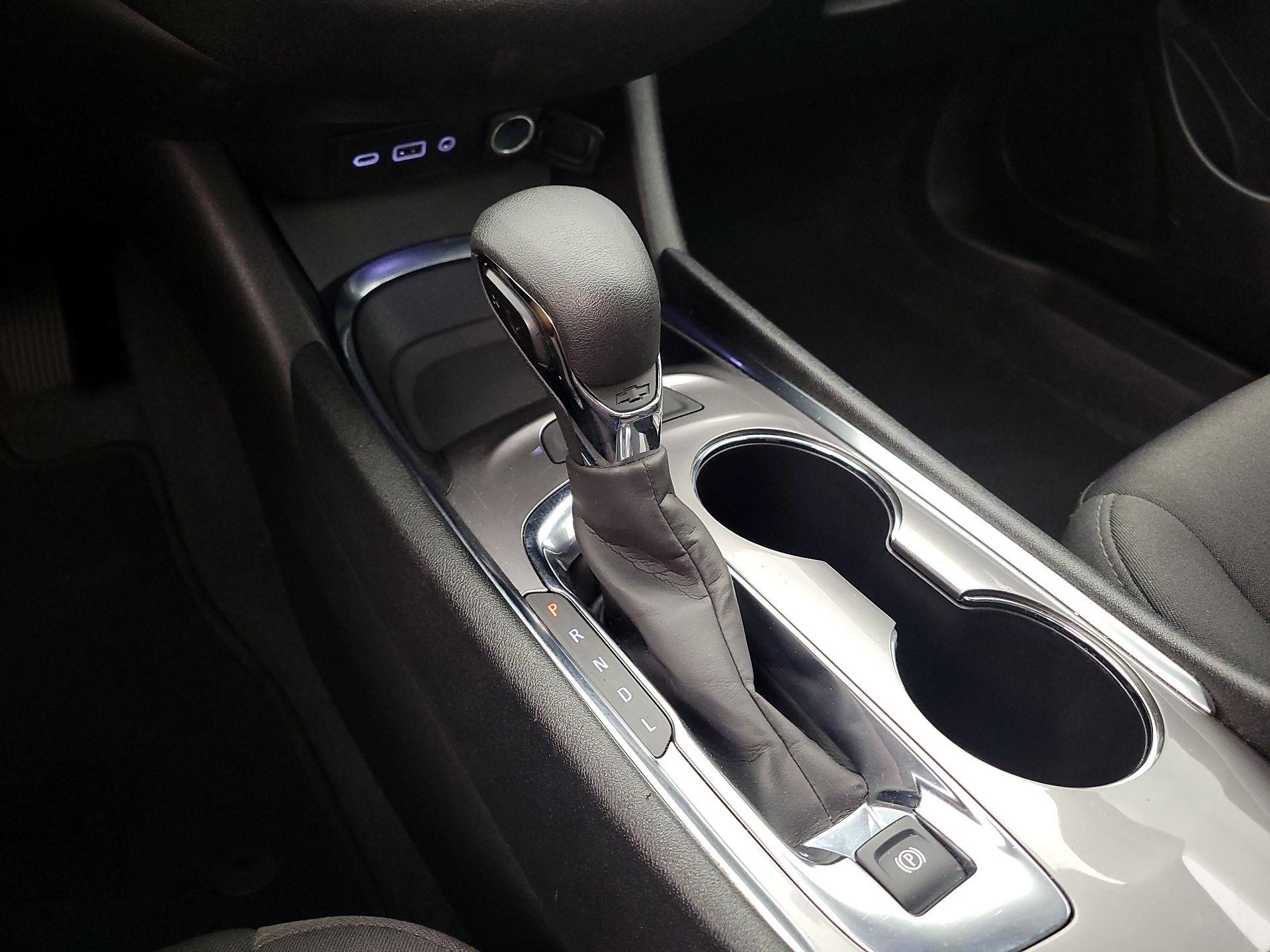 Thumbnail: 2024 Chevrolet Malibu - 17