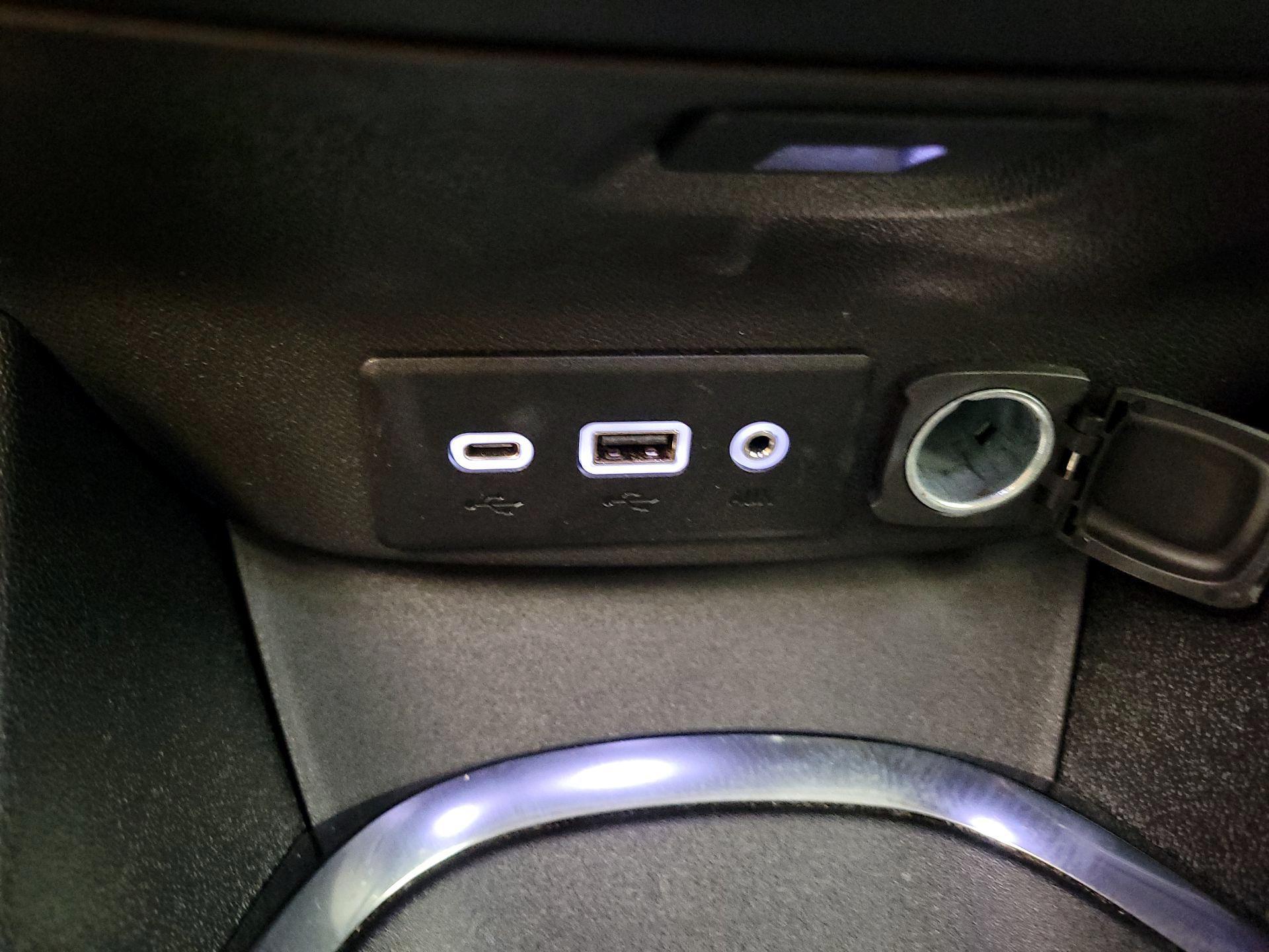 Thumbnail: 2024 Chevrolet Malibu - 18