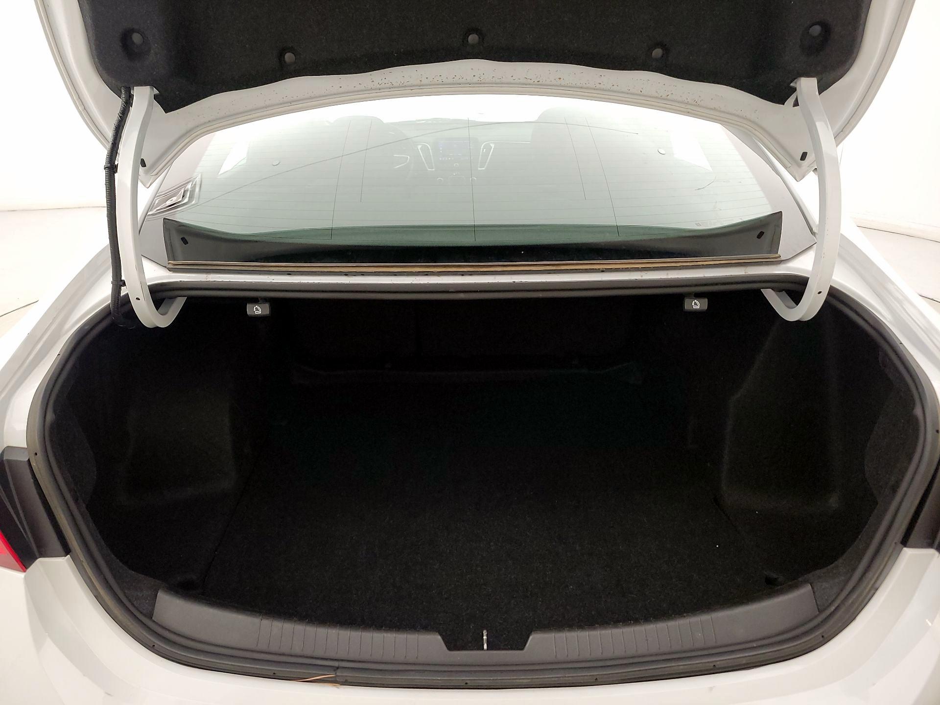 Thumbnail: 2024 Chevrolet Malibu - 20