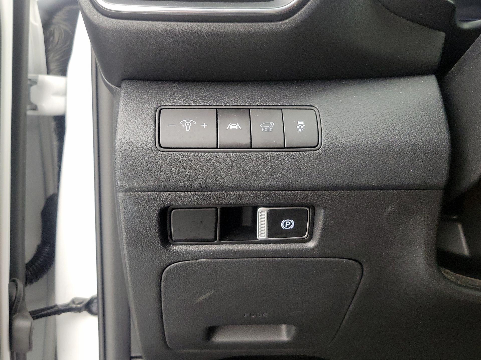 Thumbnail: 2023 Hyundai Santa Fe - 13