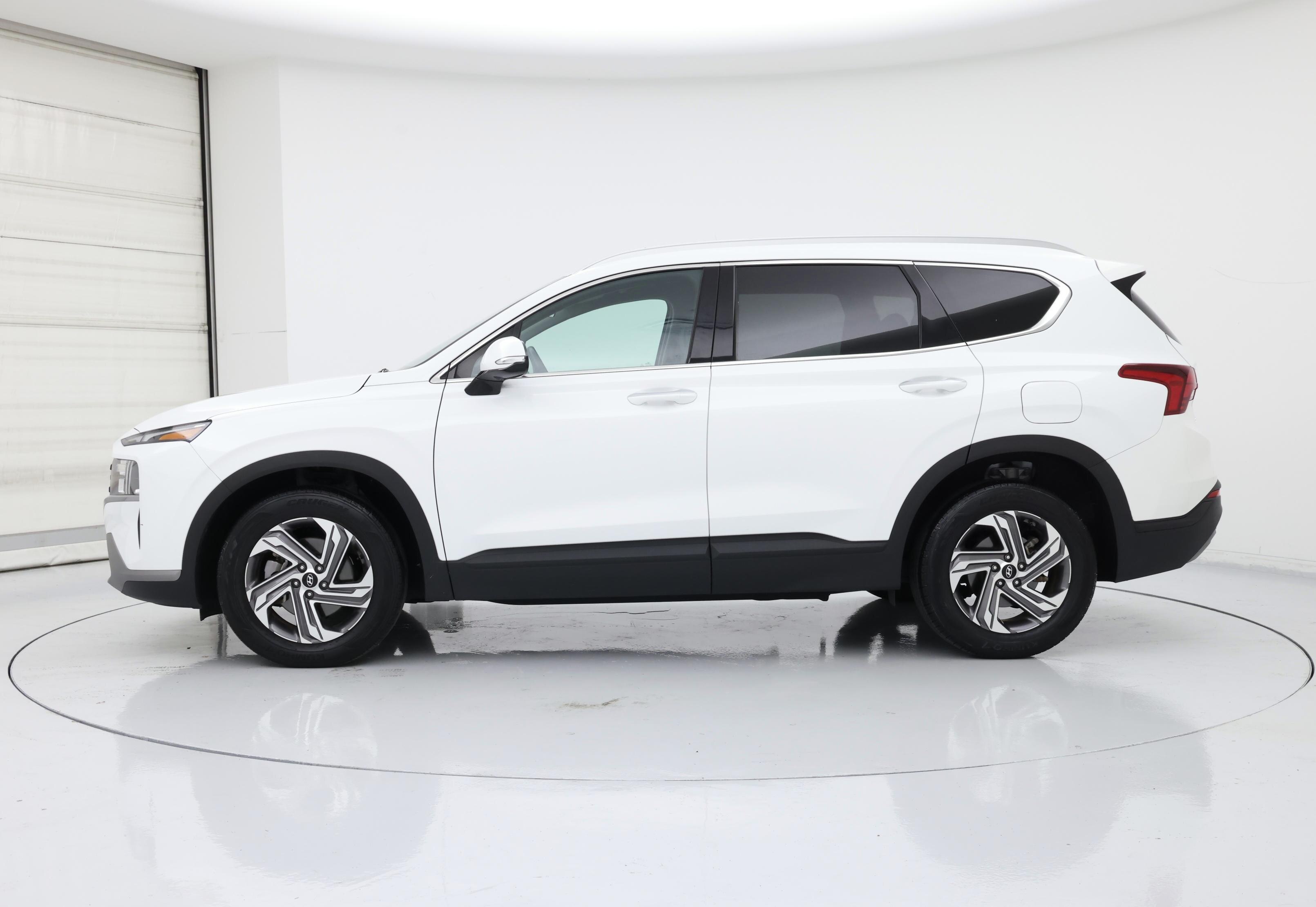 Thumbnail: 2023 Hyundai Santa Fe - 3