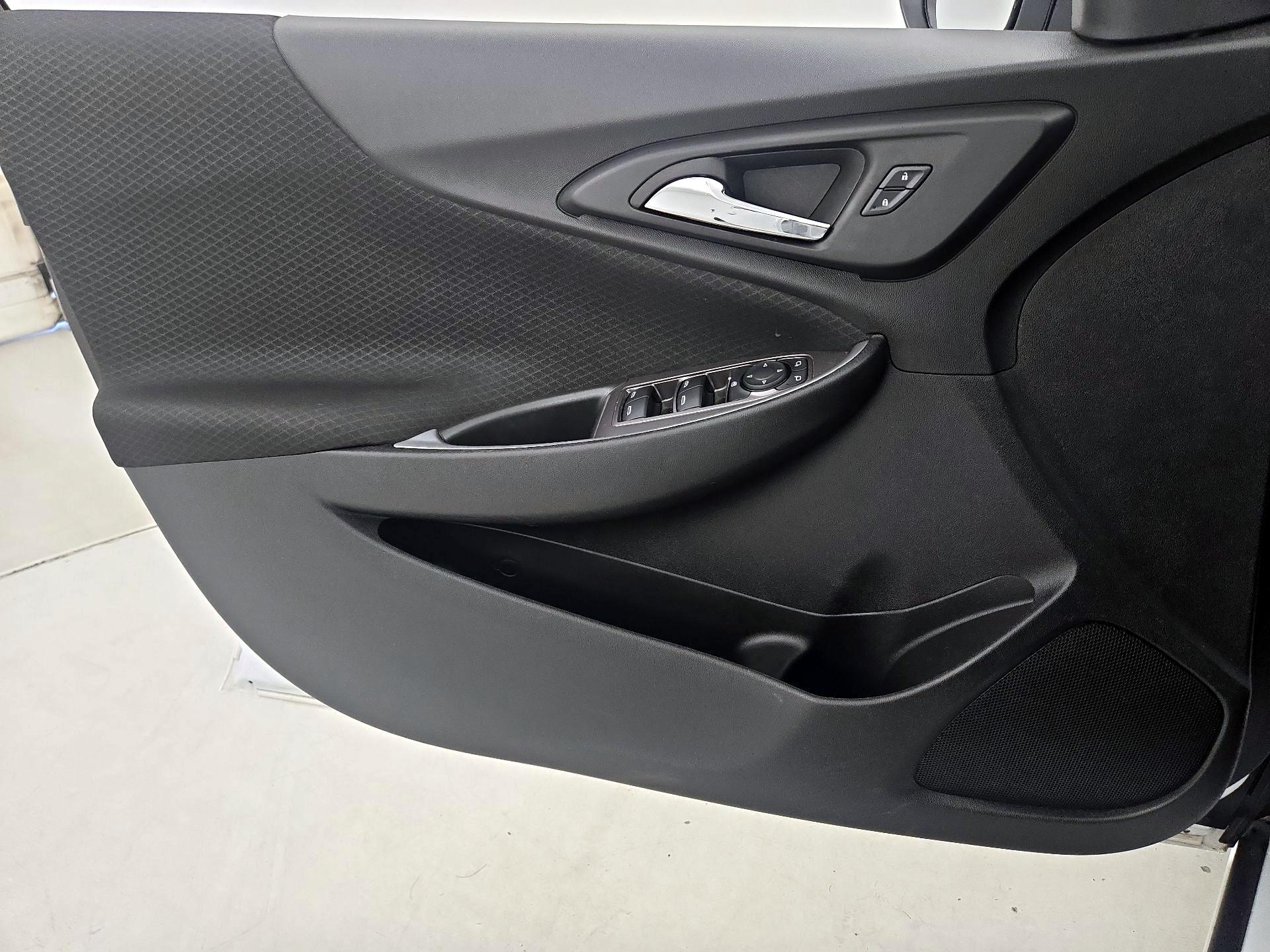 Thumbnail: 2024 Chevrolet Malibu - 12