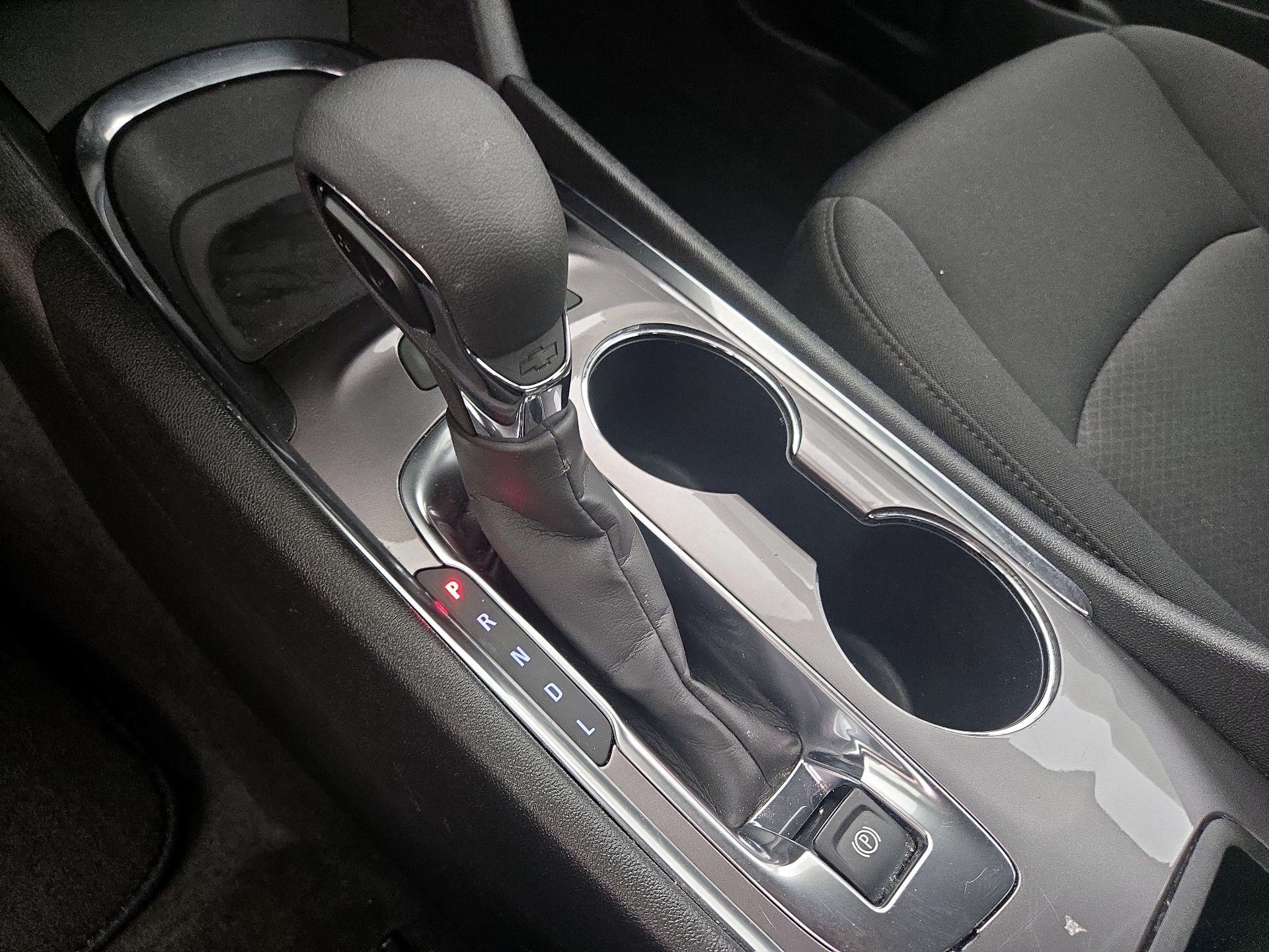 Thumbnail: 2024 Chevrolet Malibu - 17