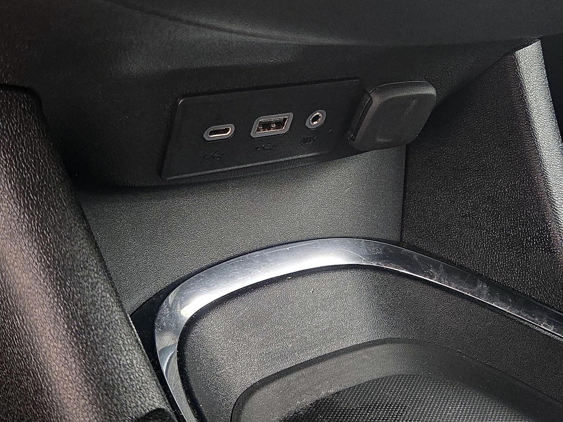 Thumbnail: 2024 Chevrolet Malibu - 18