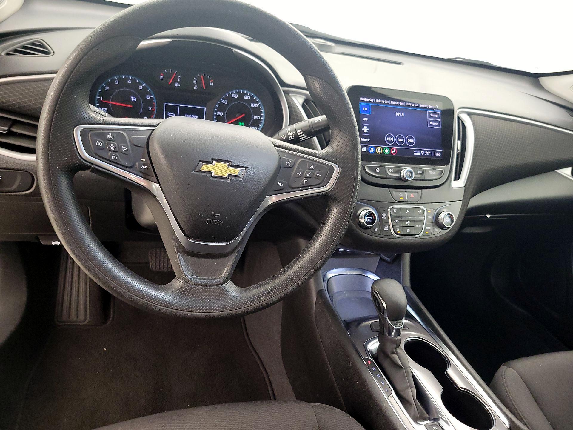 Thumbnail: 2023 Chevrolet Malibu - 9