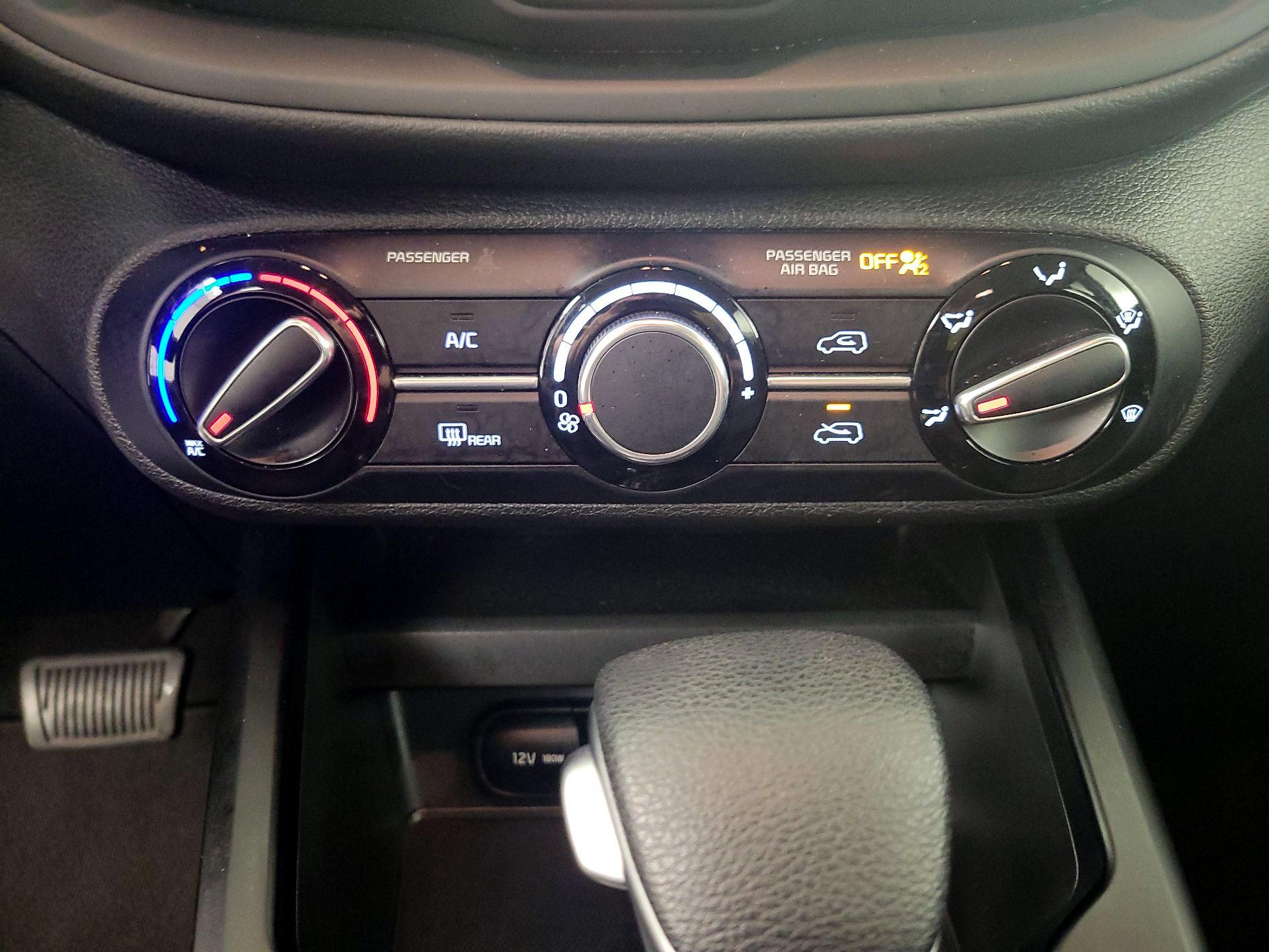 Thumbnail: 2024 Kia Soul - 16