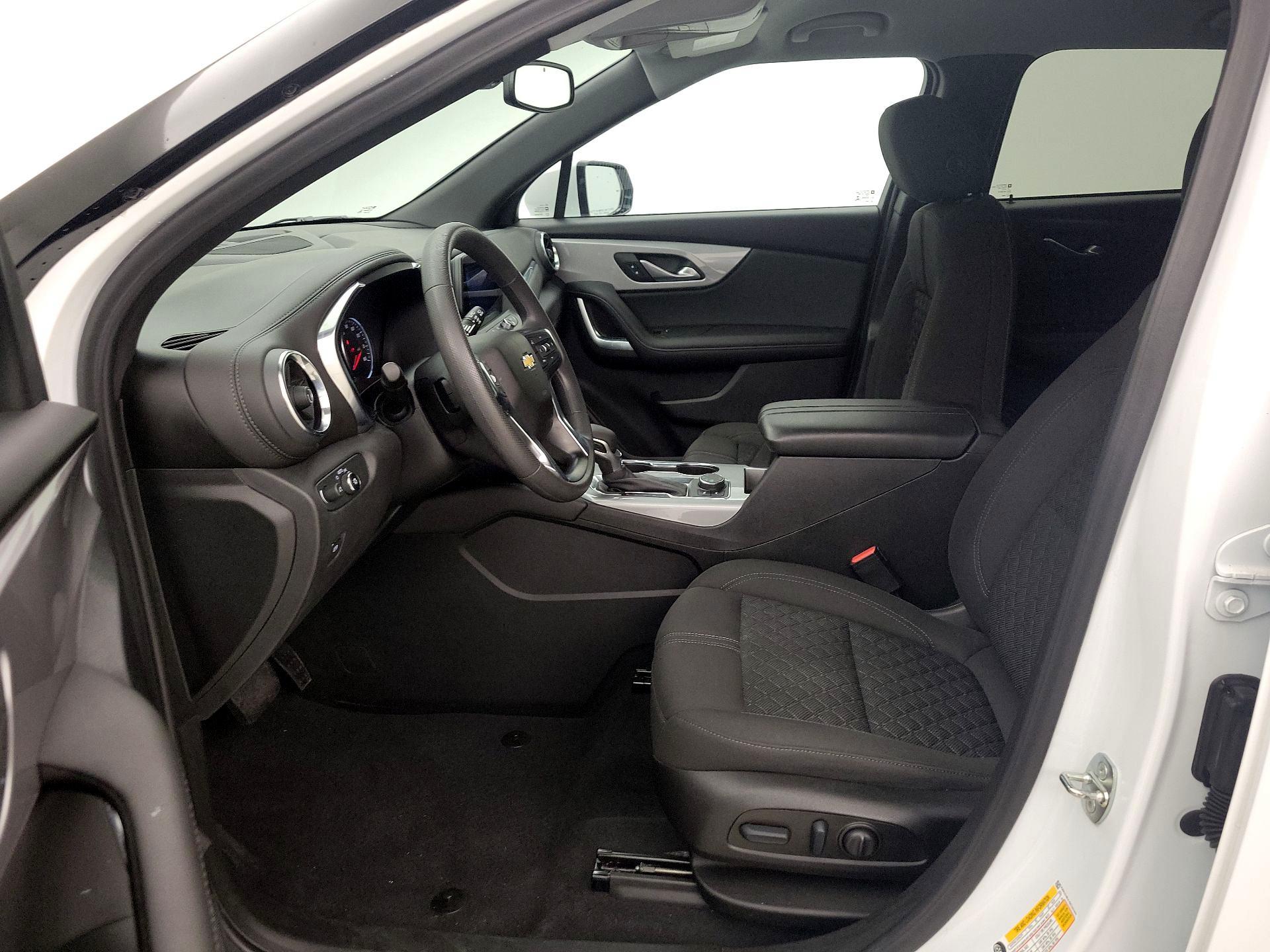 Thumbnail: 2022 Chevrolet Blazer - 11