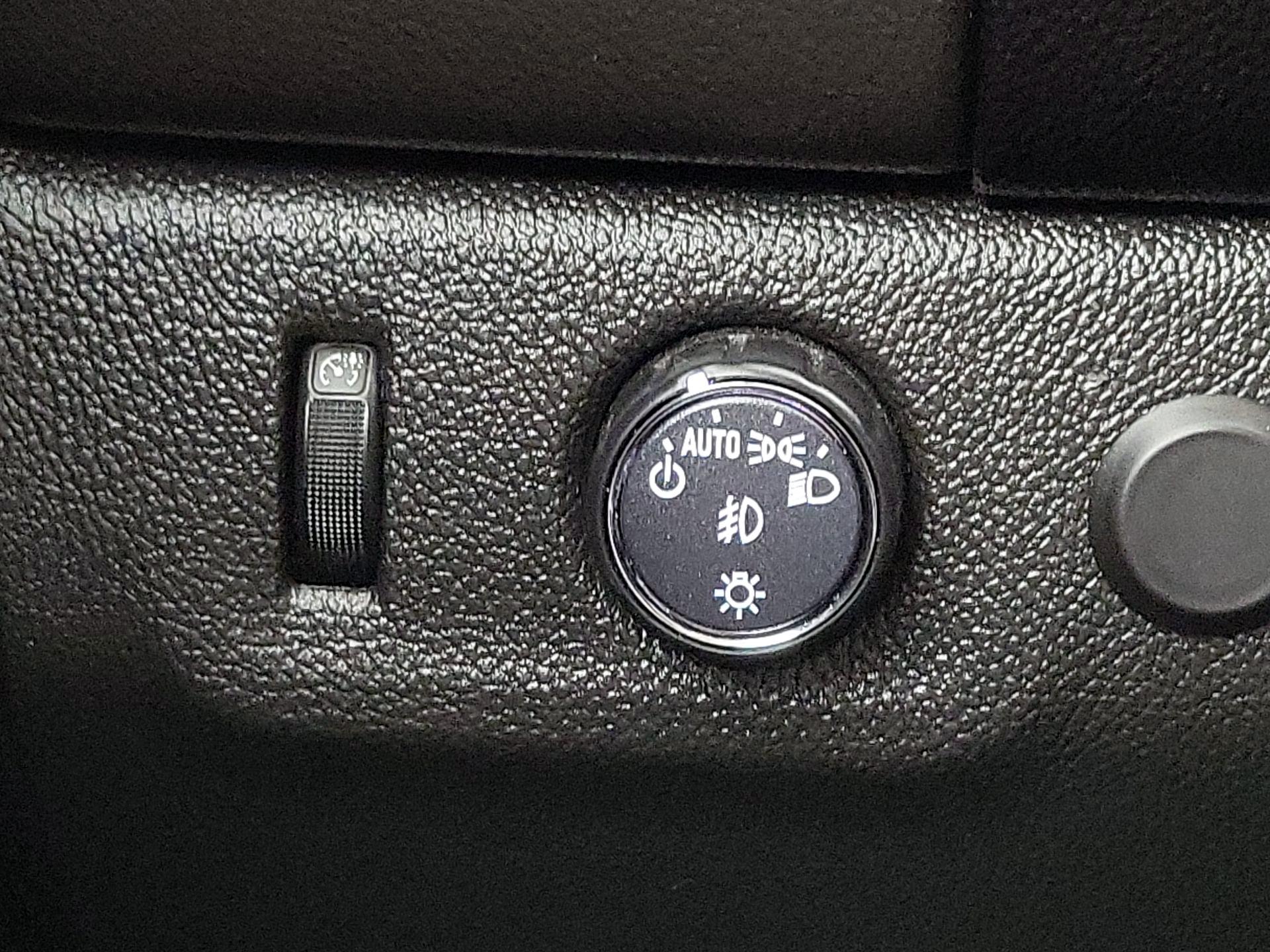 Thumbnail: 2022 GMC Canyon - 13