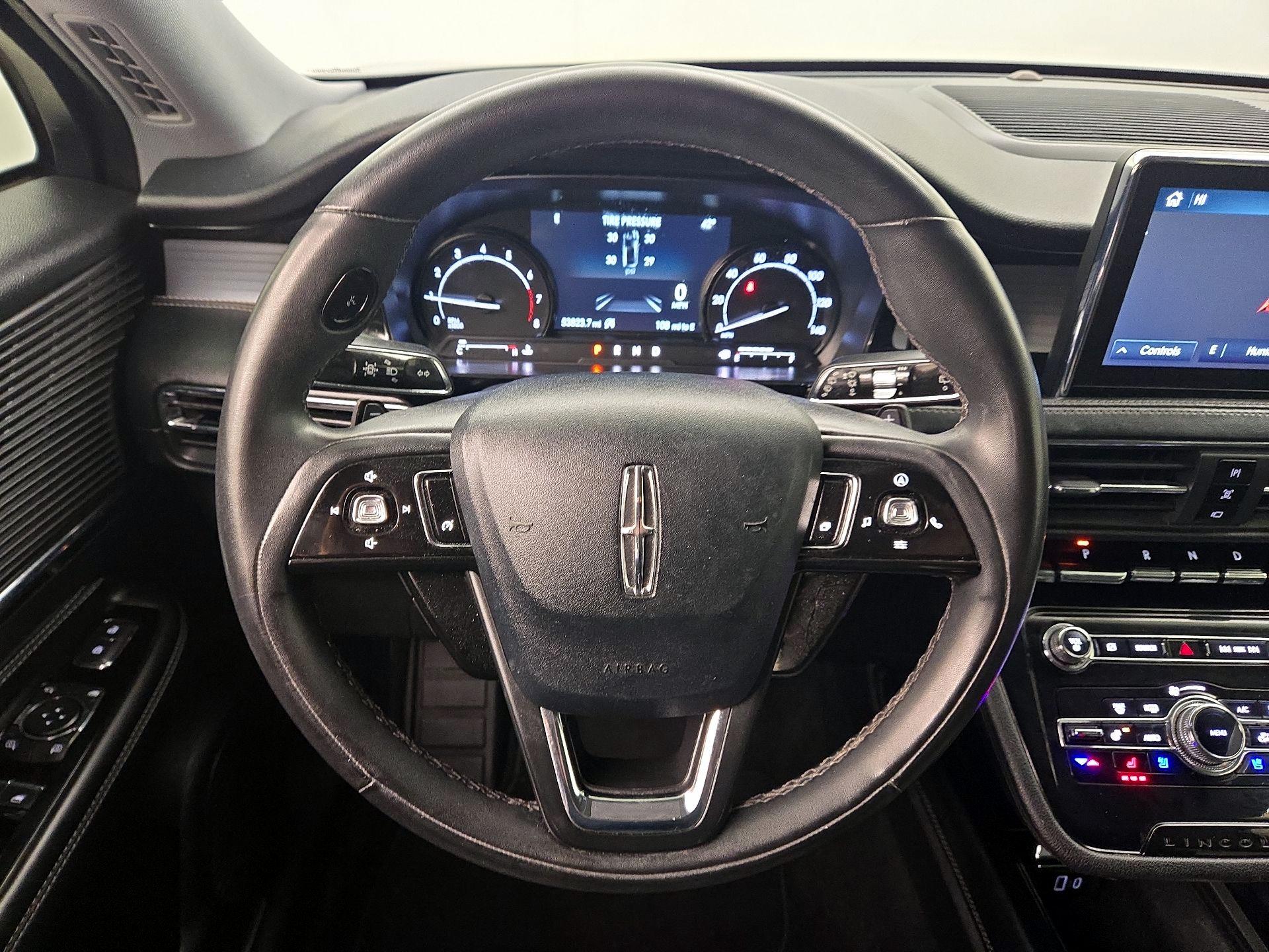 Thumbnail: 2022 Lincoln Corsair - 10