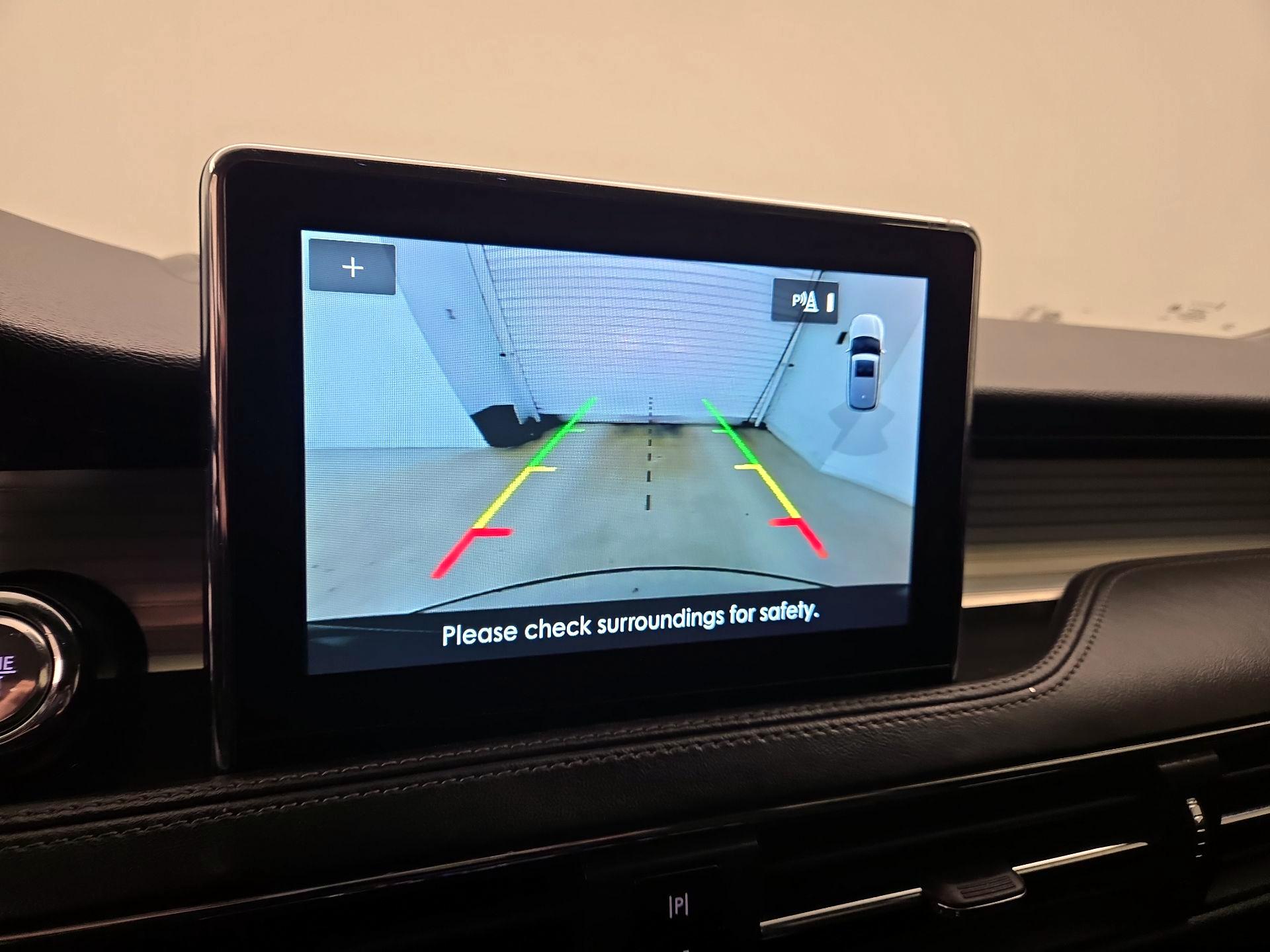 Thumbnail: 2022 Lincoln Corsair - 15