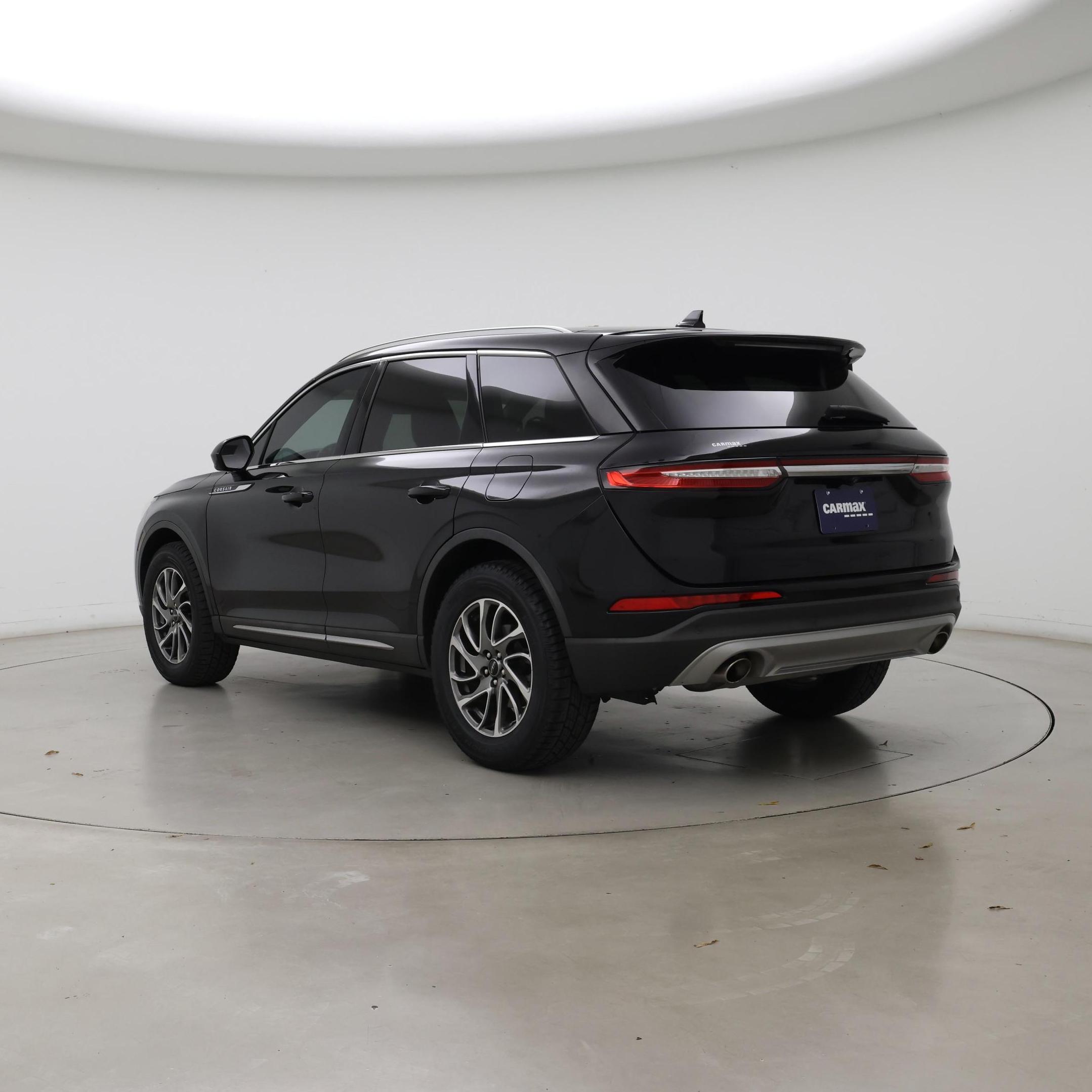 Thumbnail: 2022 Lincoln Corsair - 2