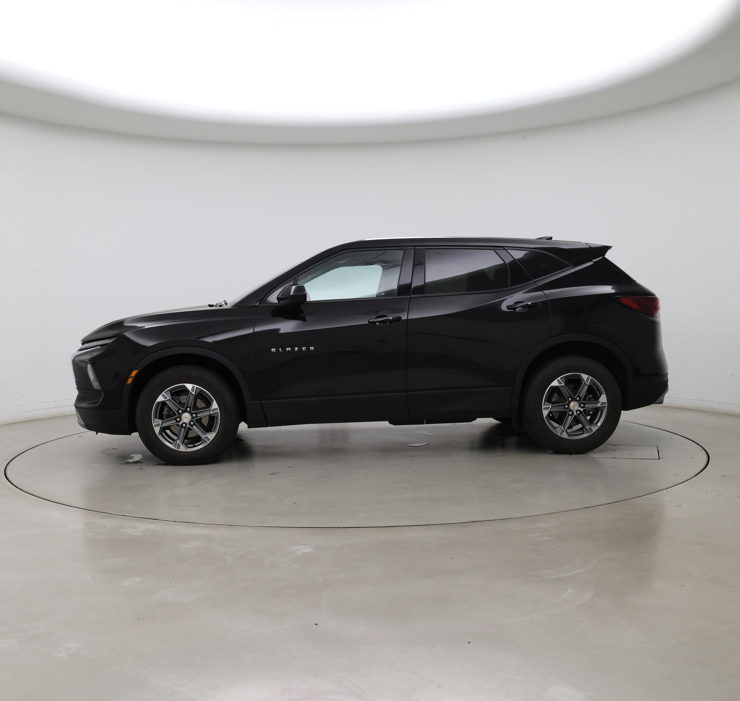 Thumbnail: 2024 Chevrolet Blazer - 3