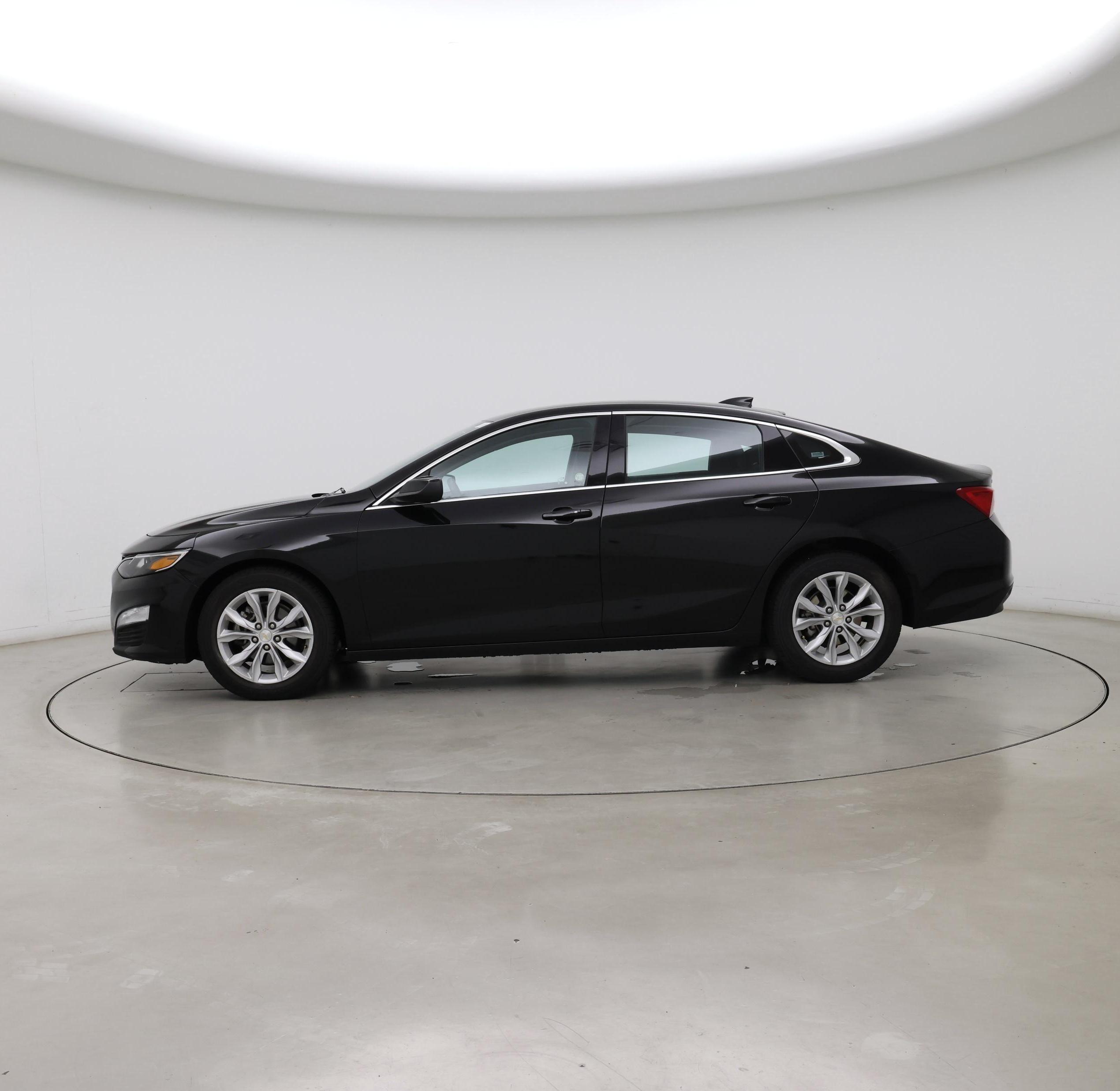 Thumbnail: 2023 Chevrolet Malibu - 3