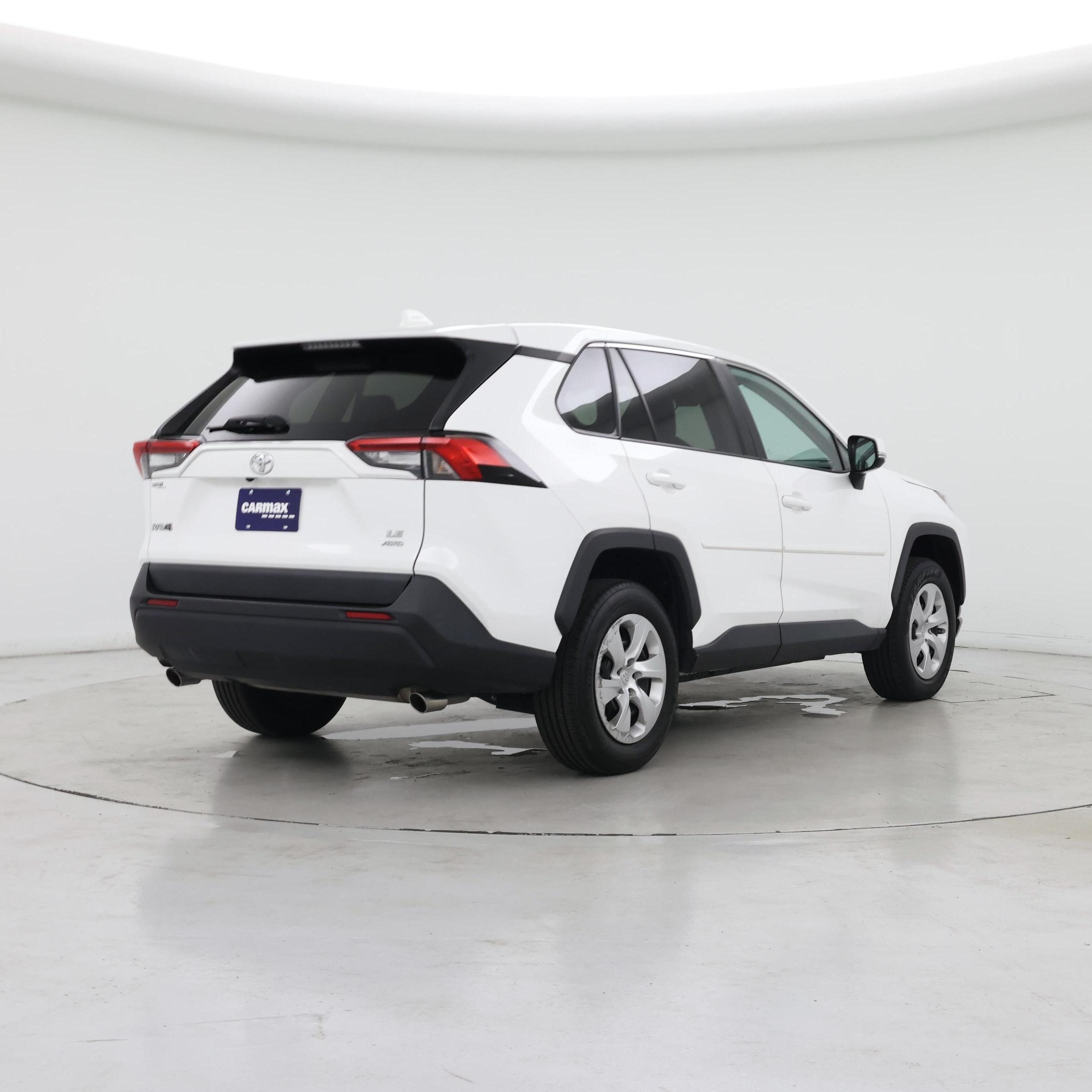 Thumbnail: 2023 Toyota RAV4 - 8