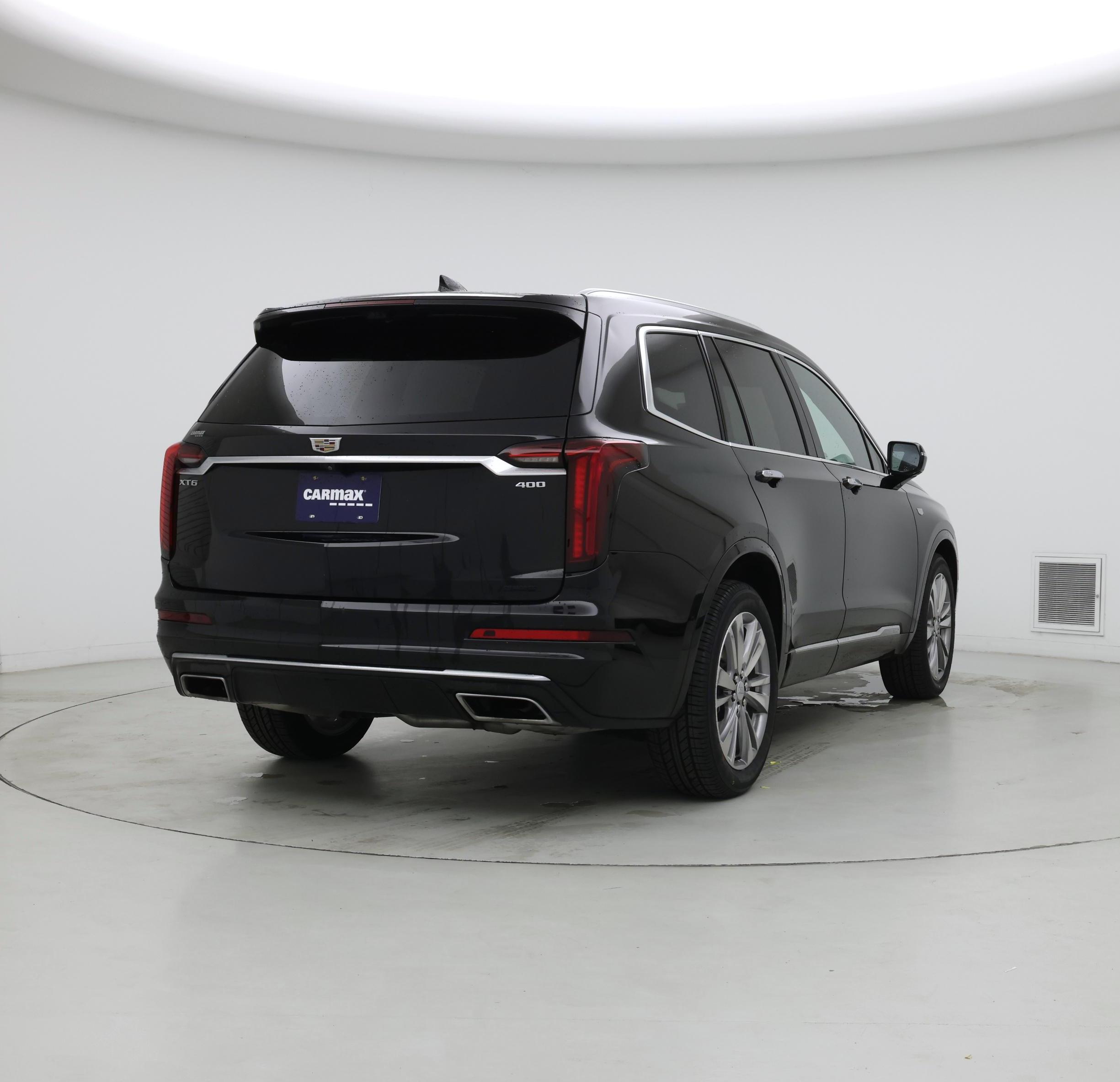 Thumbnail: 2023 Cadillac XT6 - 8