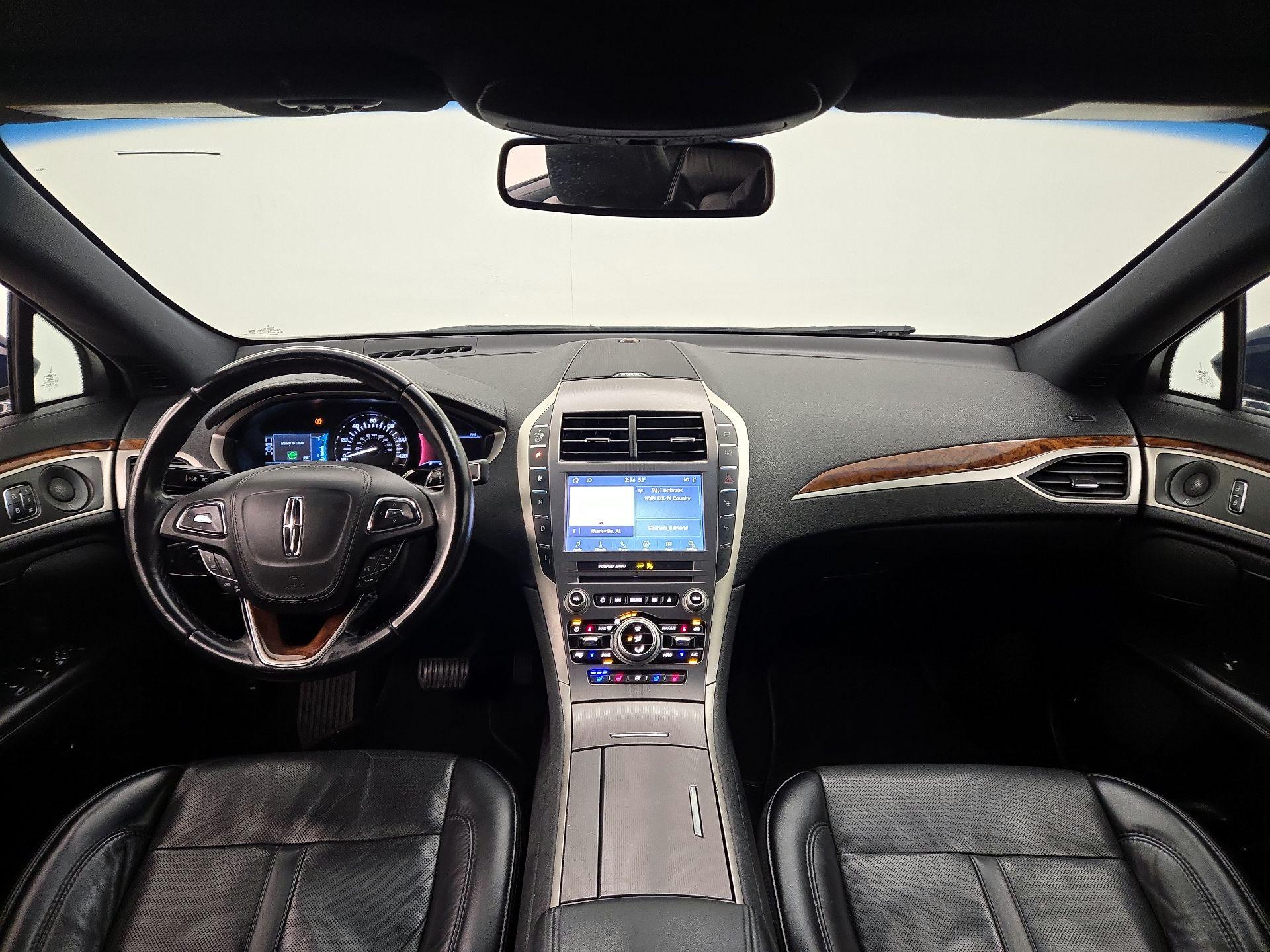 Thumbnail: 2020 Lincoln MKZ - 9