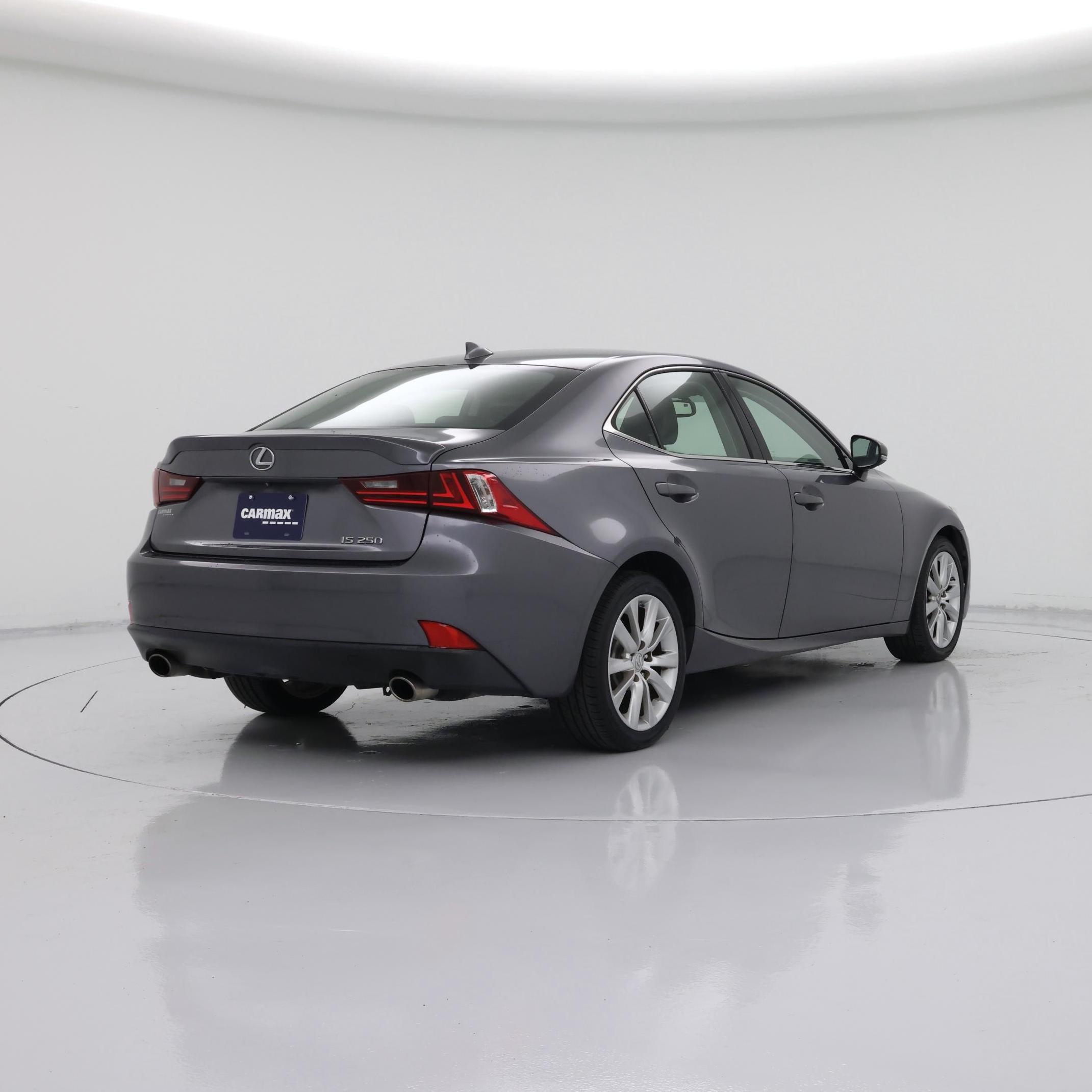 Thumbnail: 2015 Lexus IS - 8